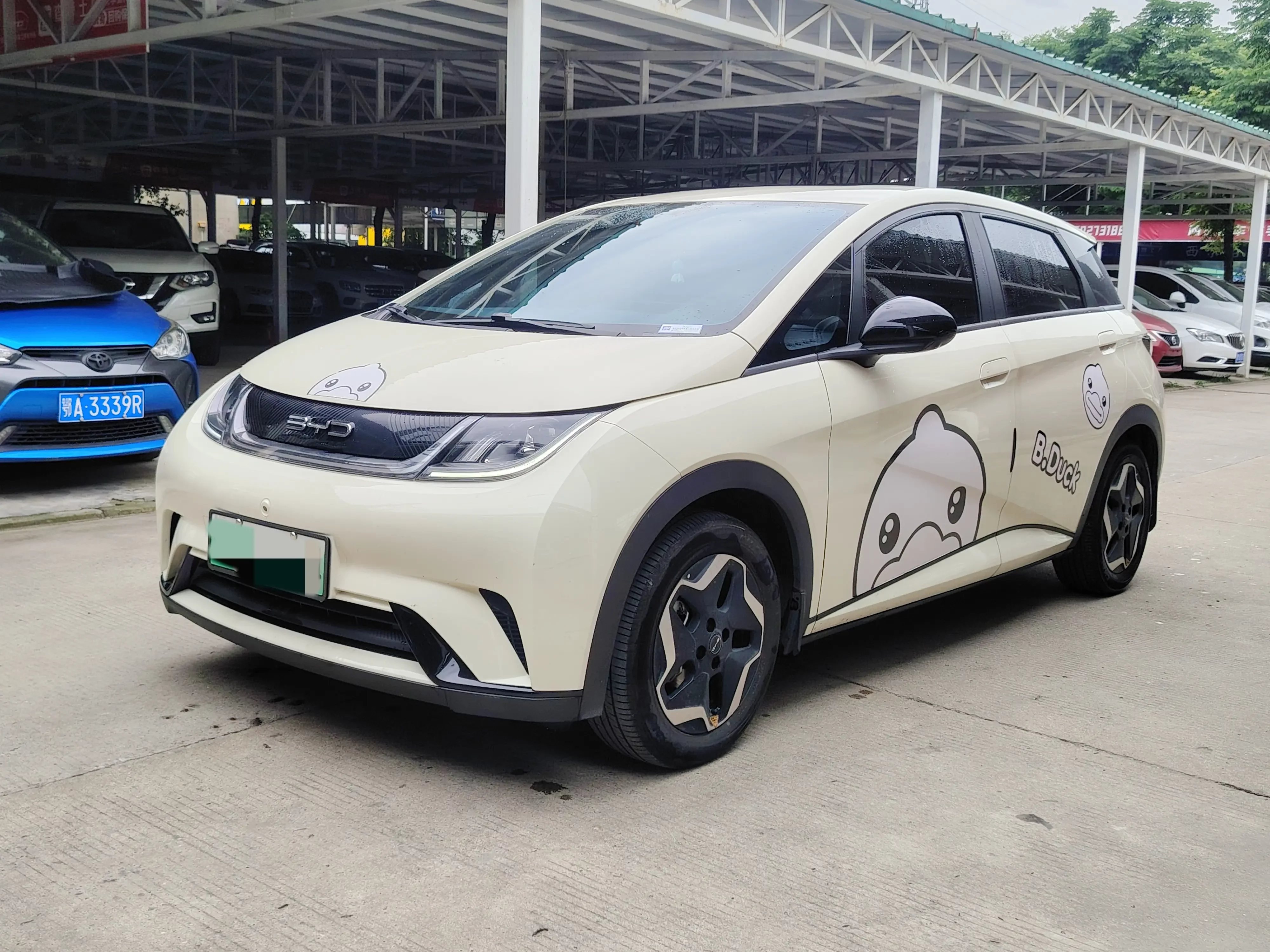 BYD dolphin