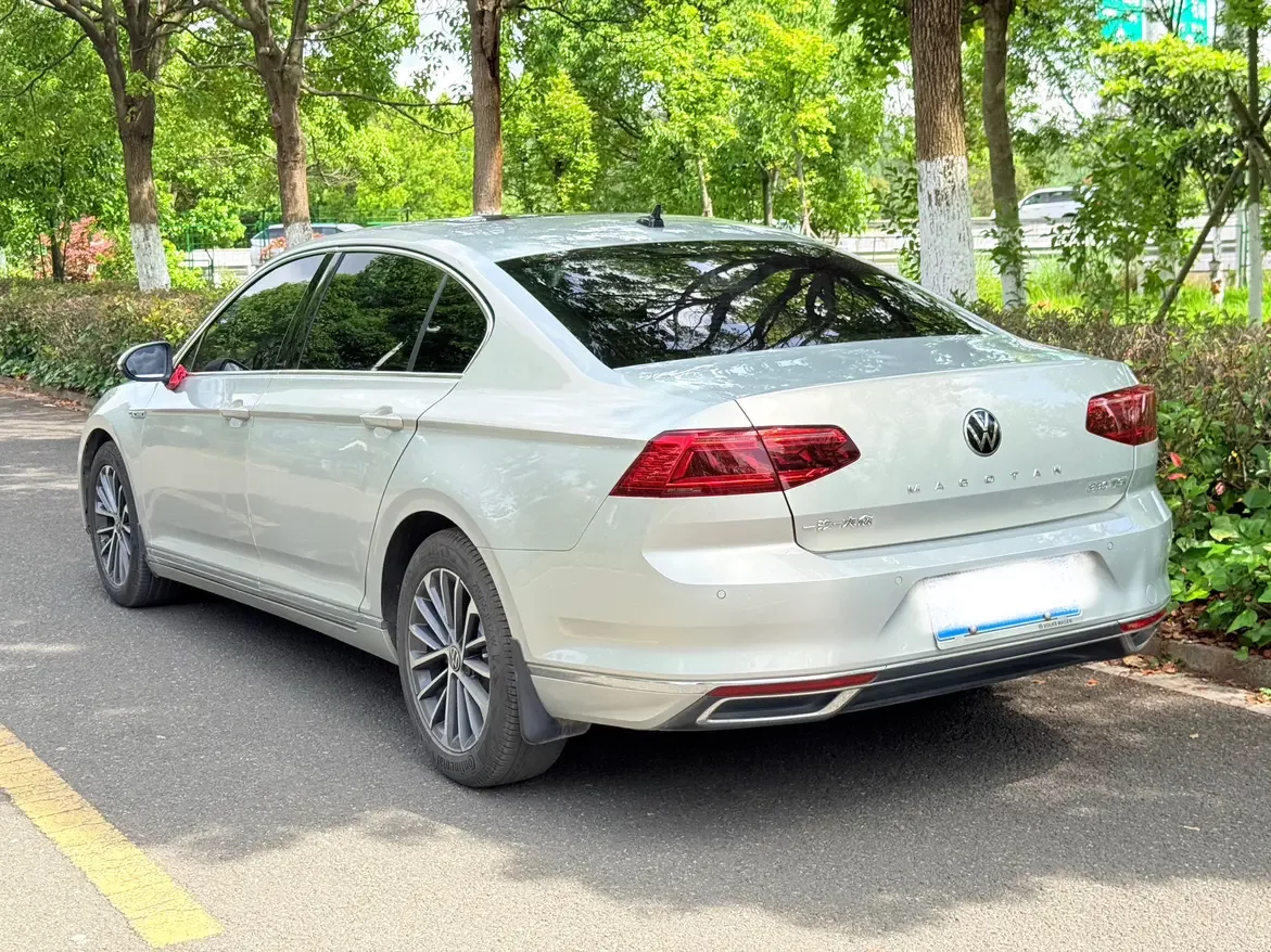 Volkswagen Magotan