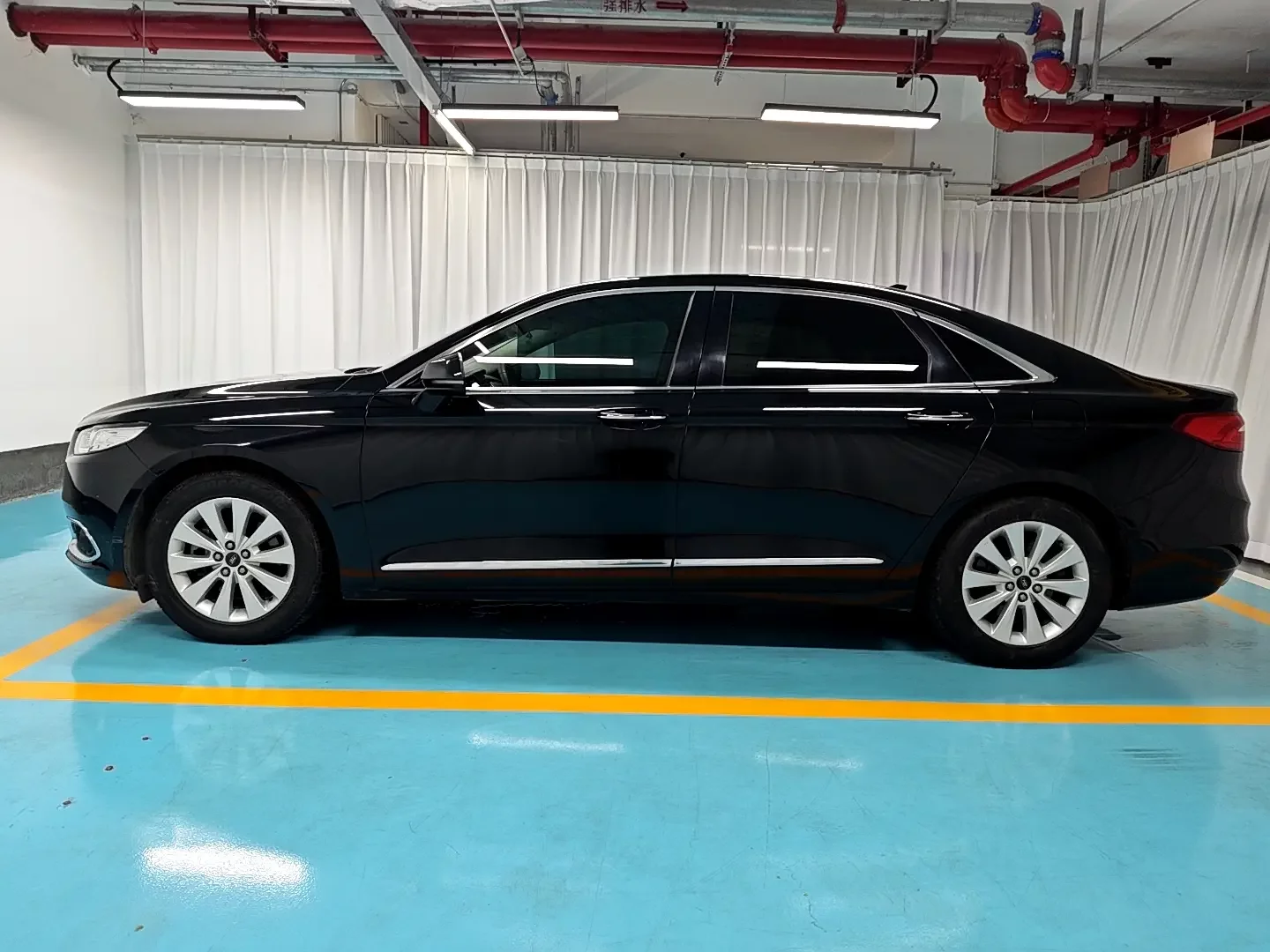Ford Taurus