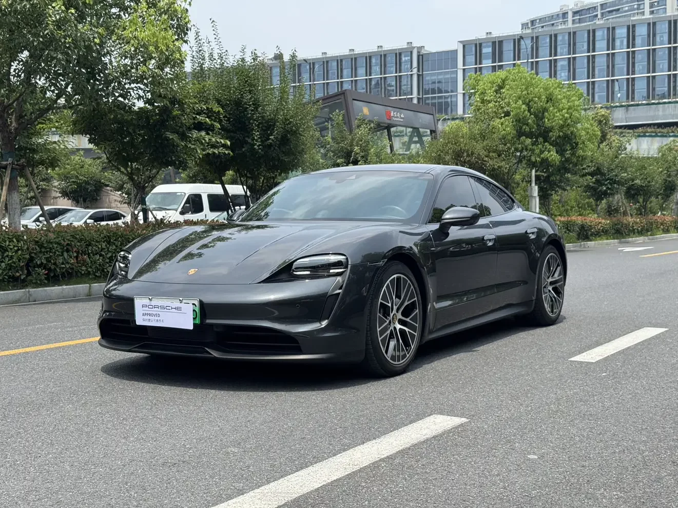 Porsche Taycan