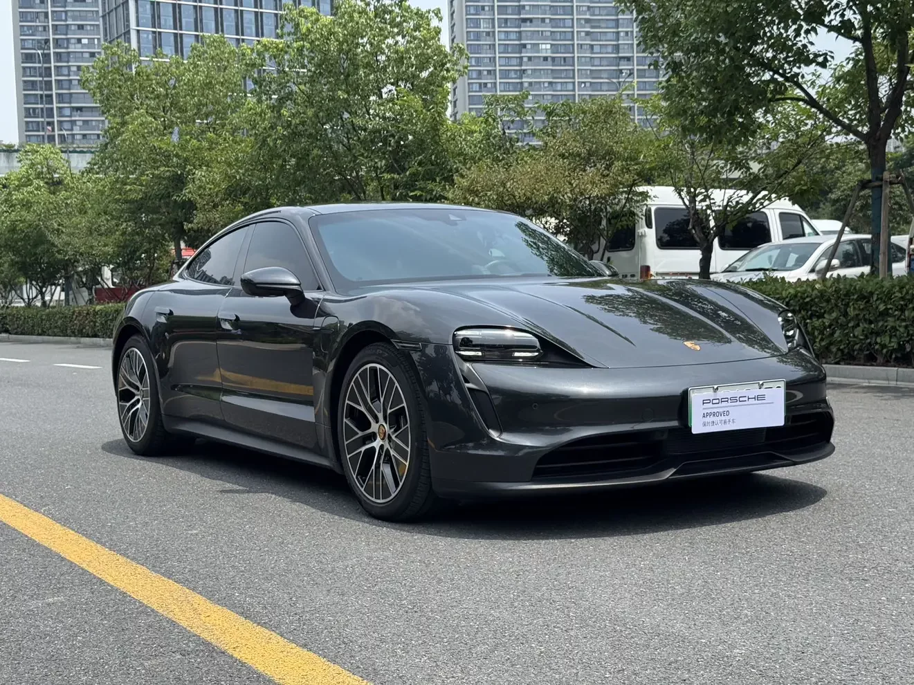Porsche Taycan