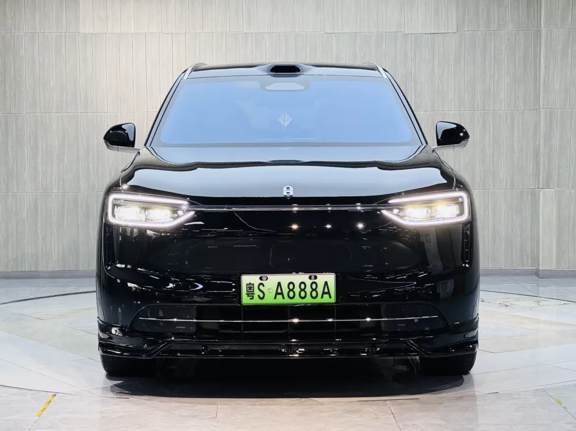 AITO M7