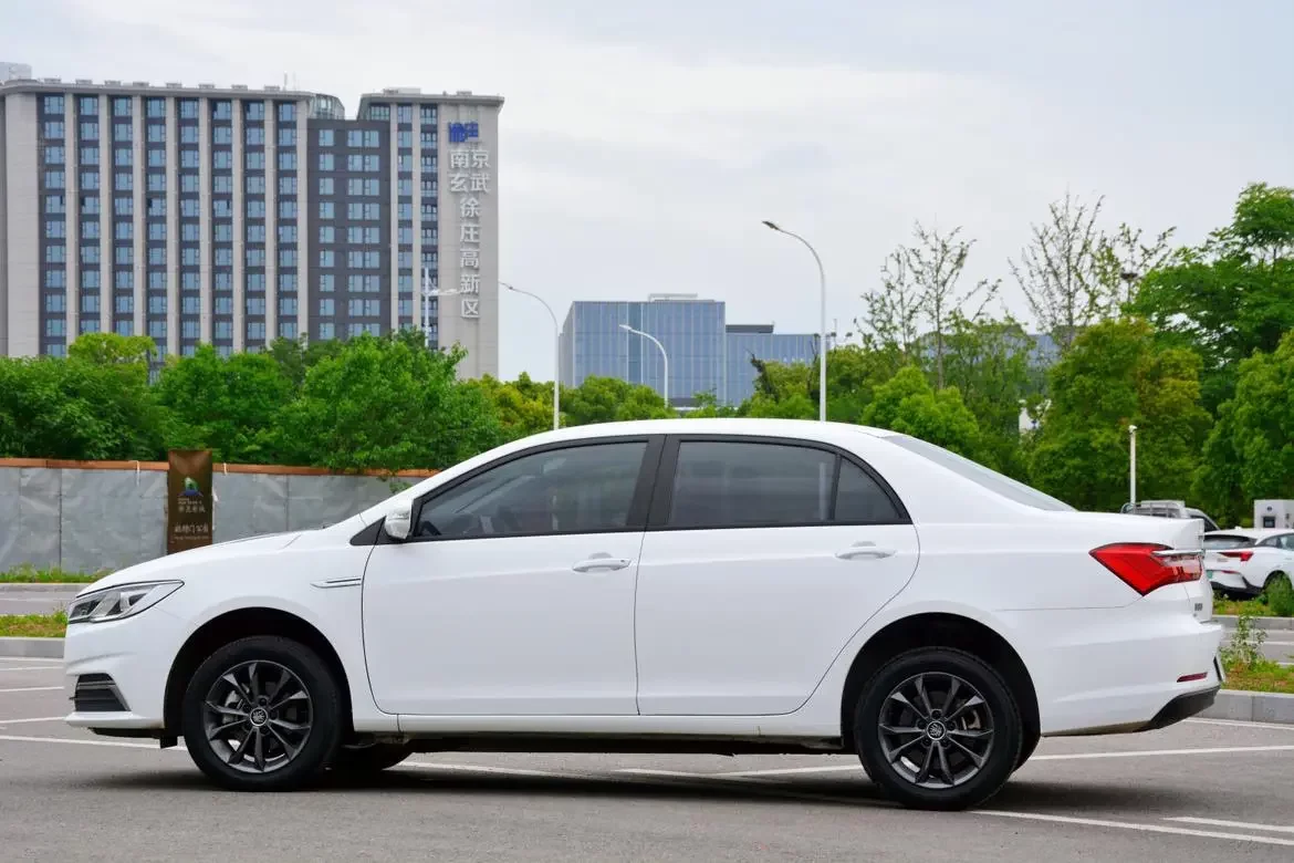 BYD QinEV