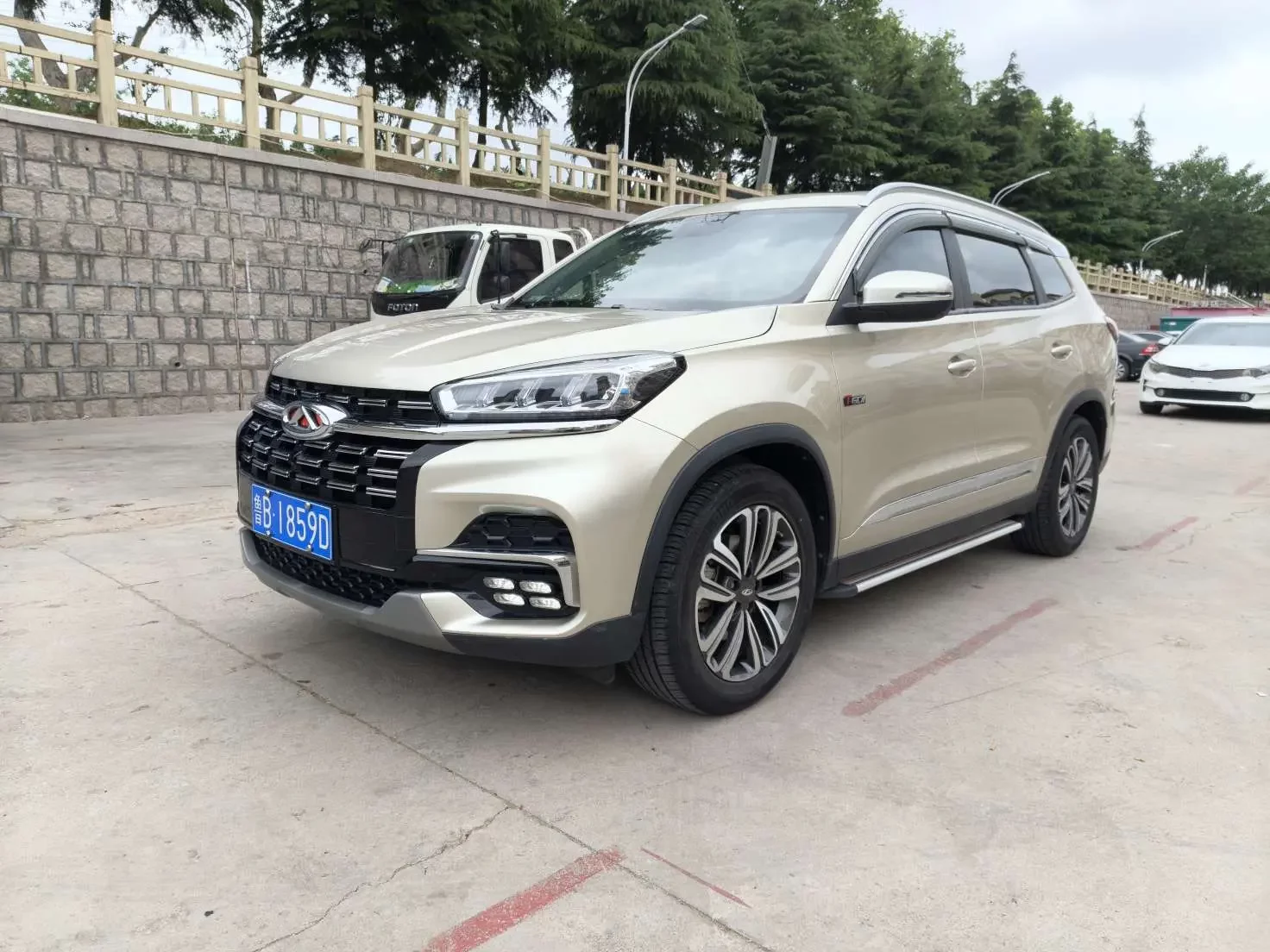 Chery Tiggo 8