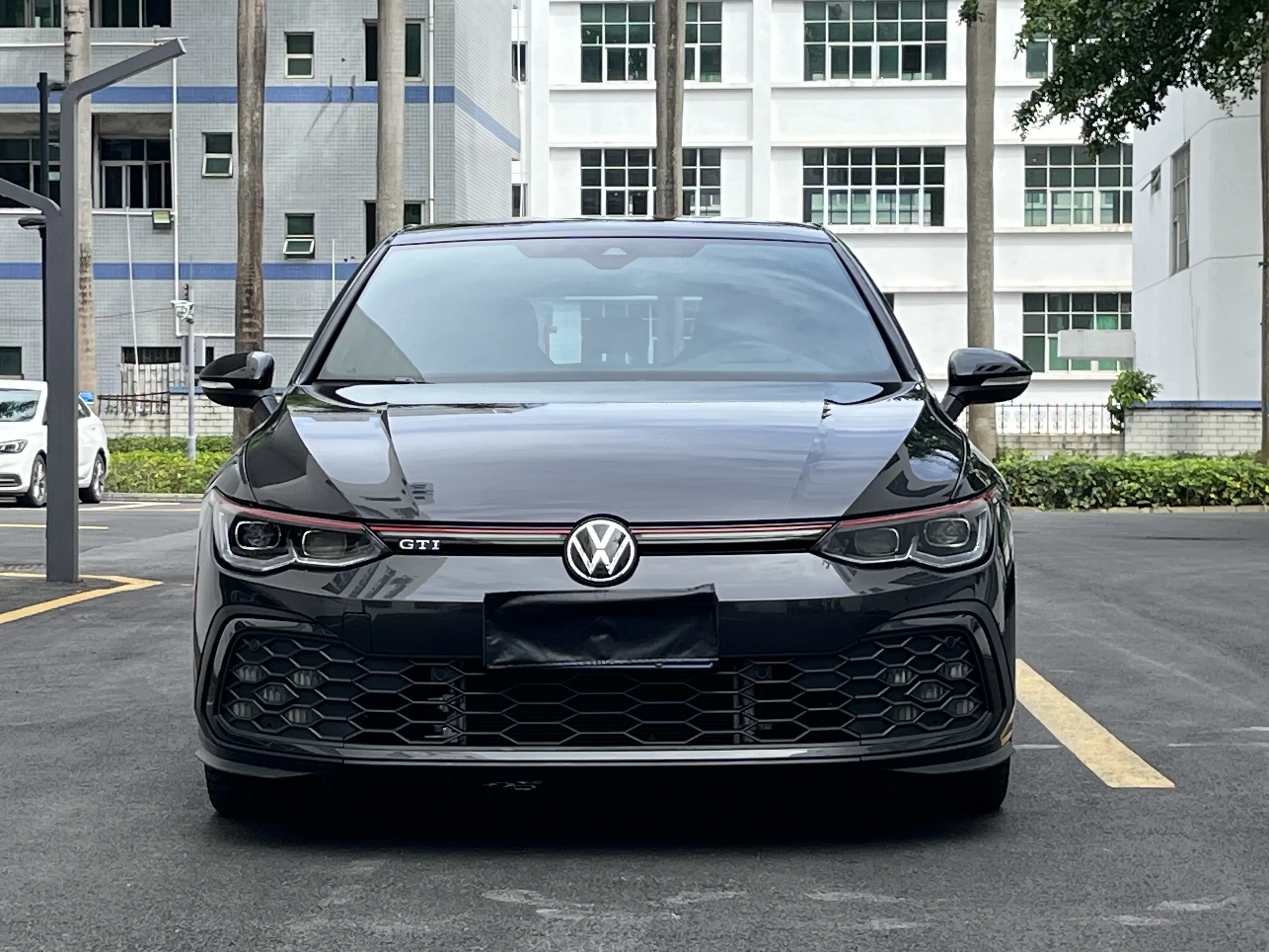 Volkswagen Golf GTI