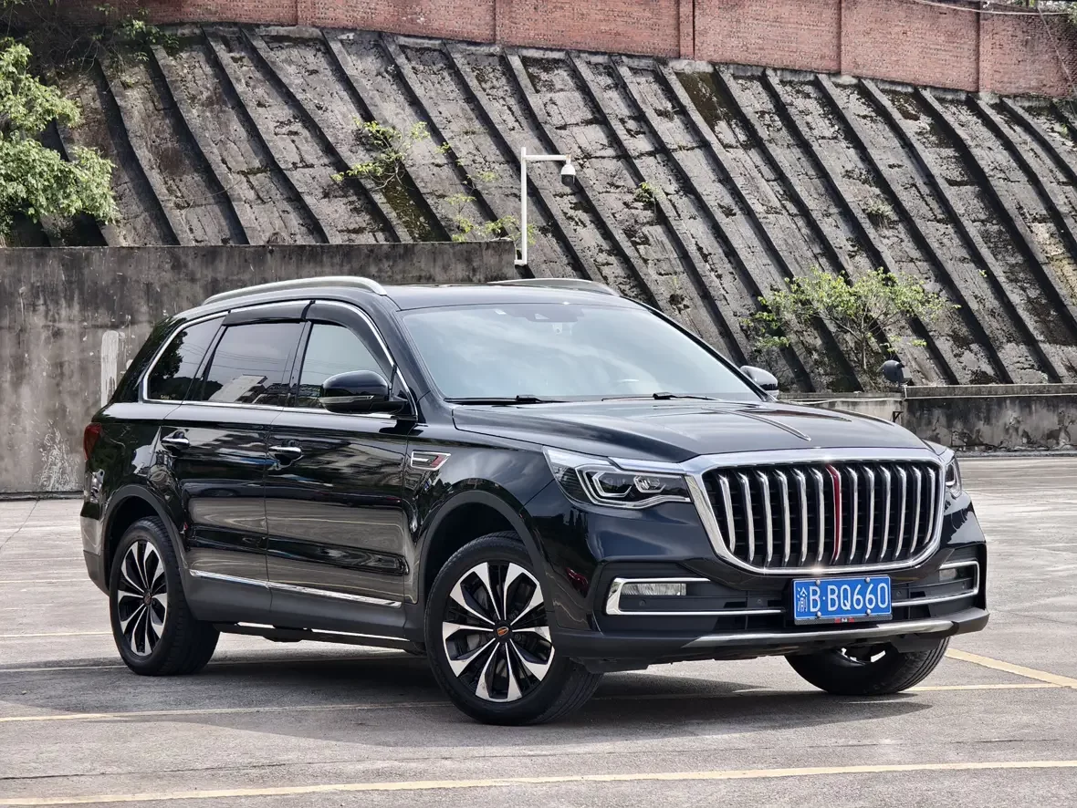 Hongqi HS7