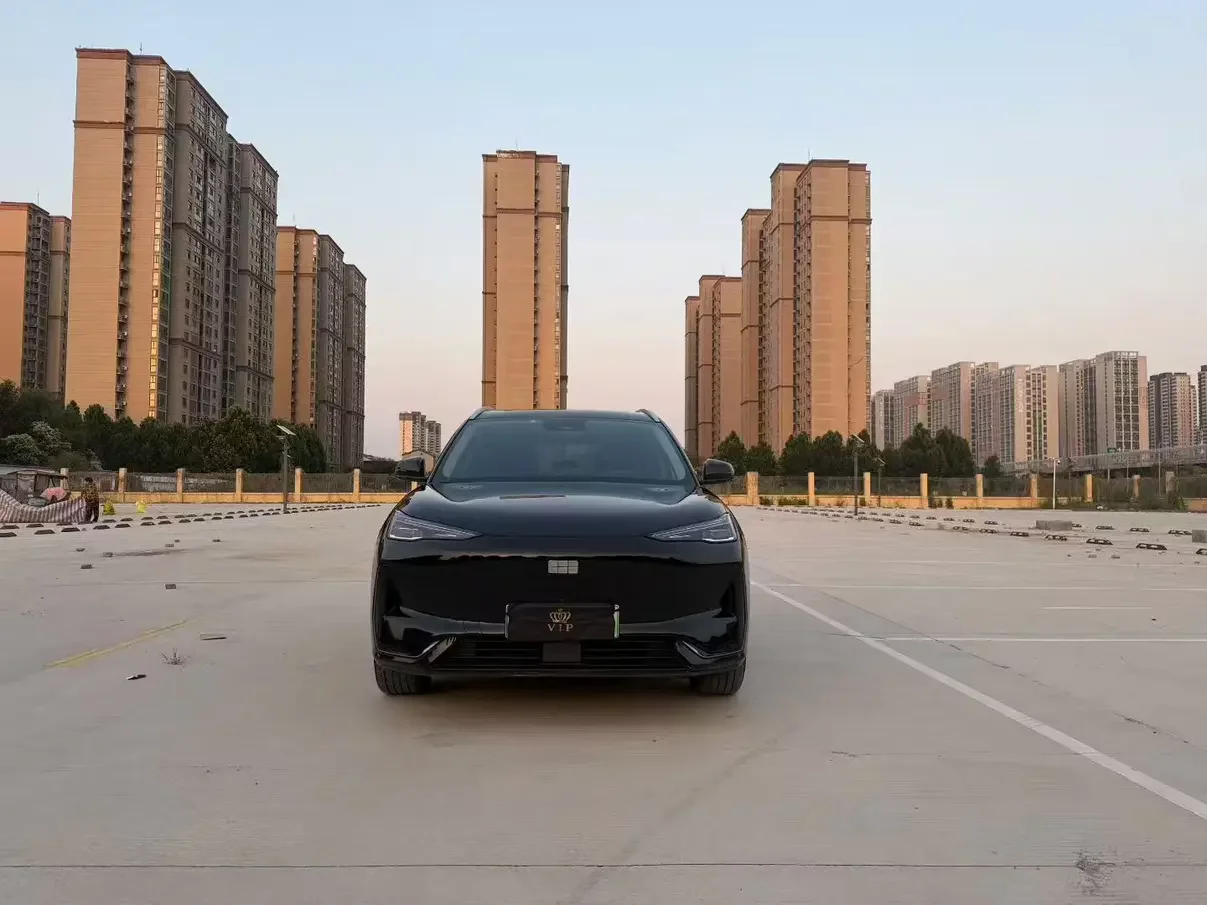 Geely Galaxy E5