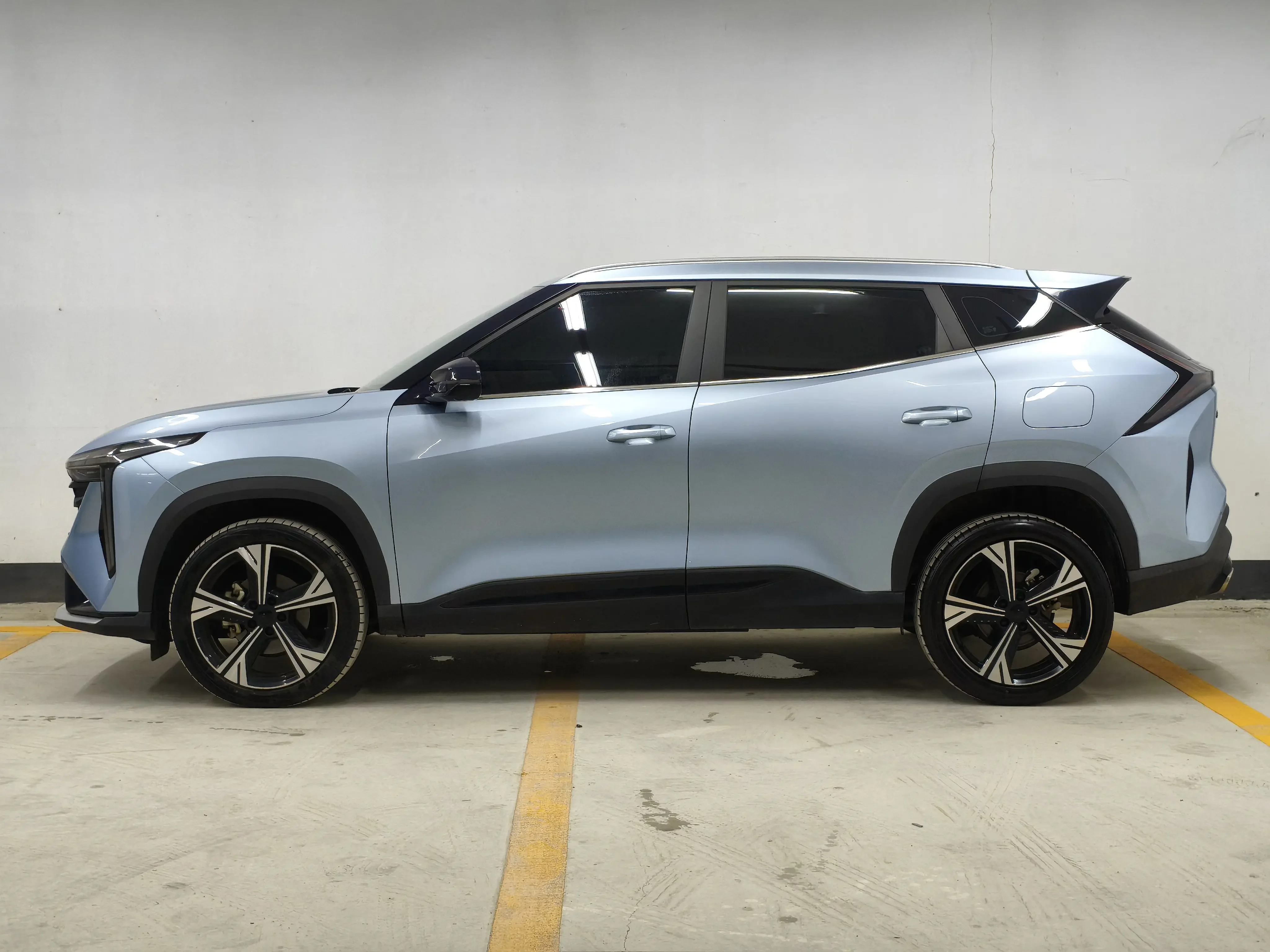 Geely Atlas