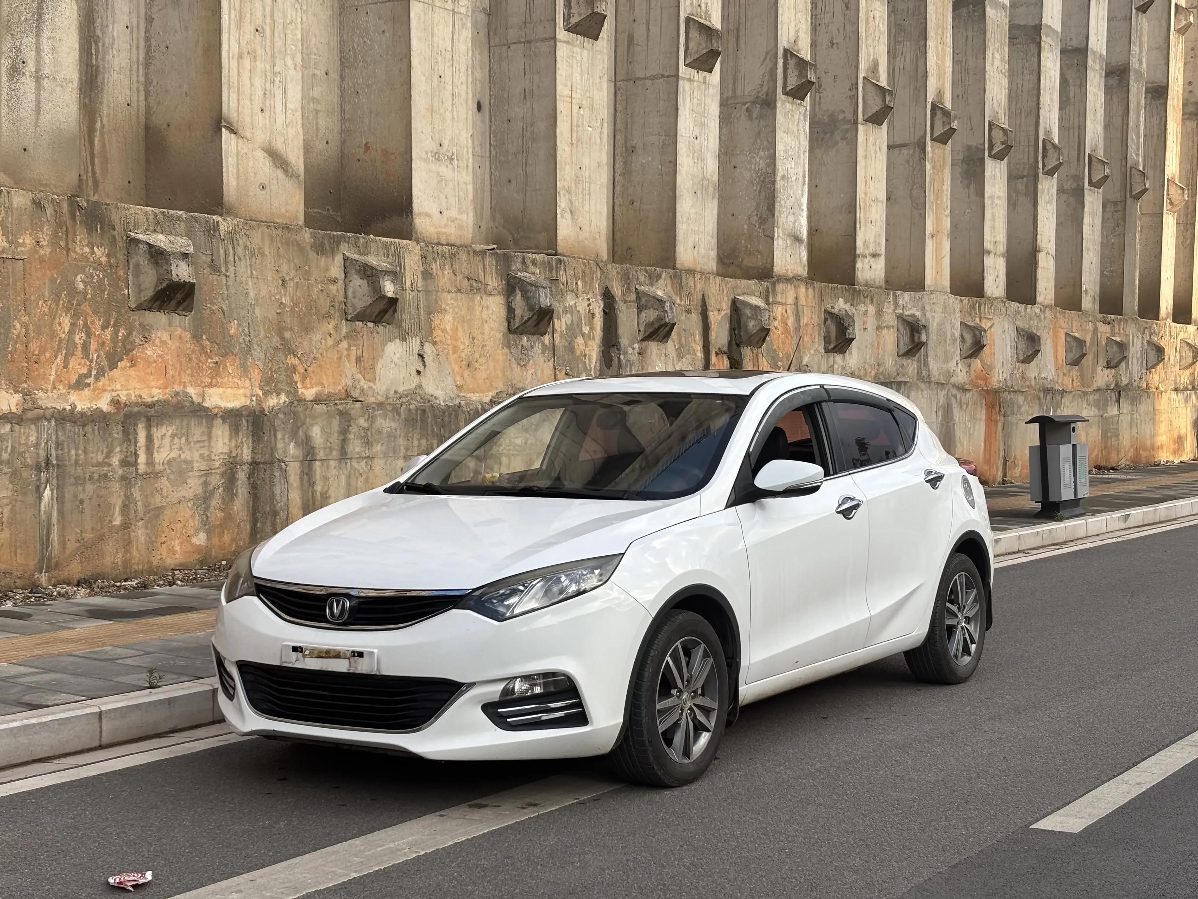 Changan Eado XT