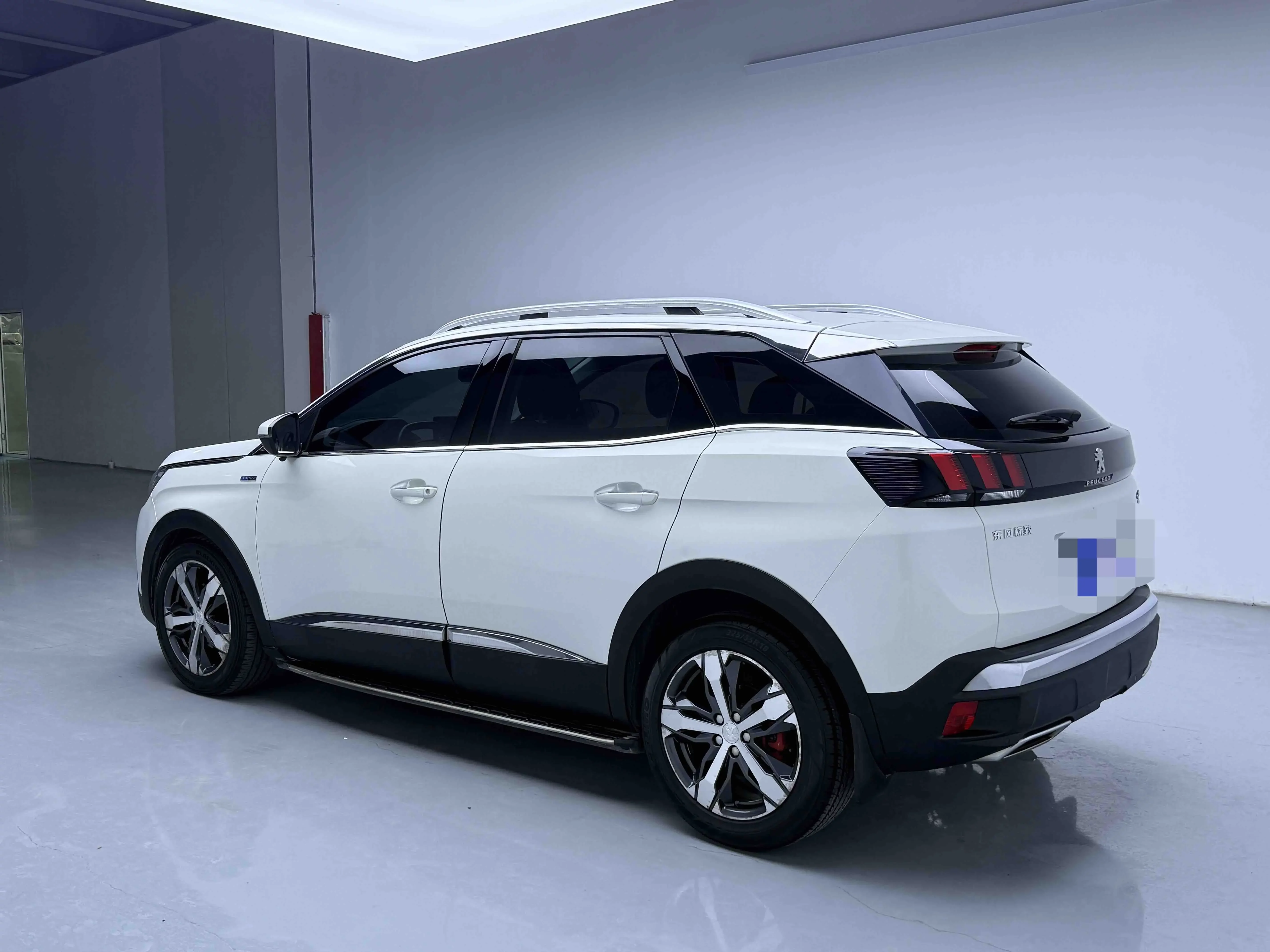 Peugeot 4008