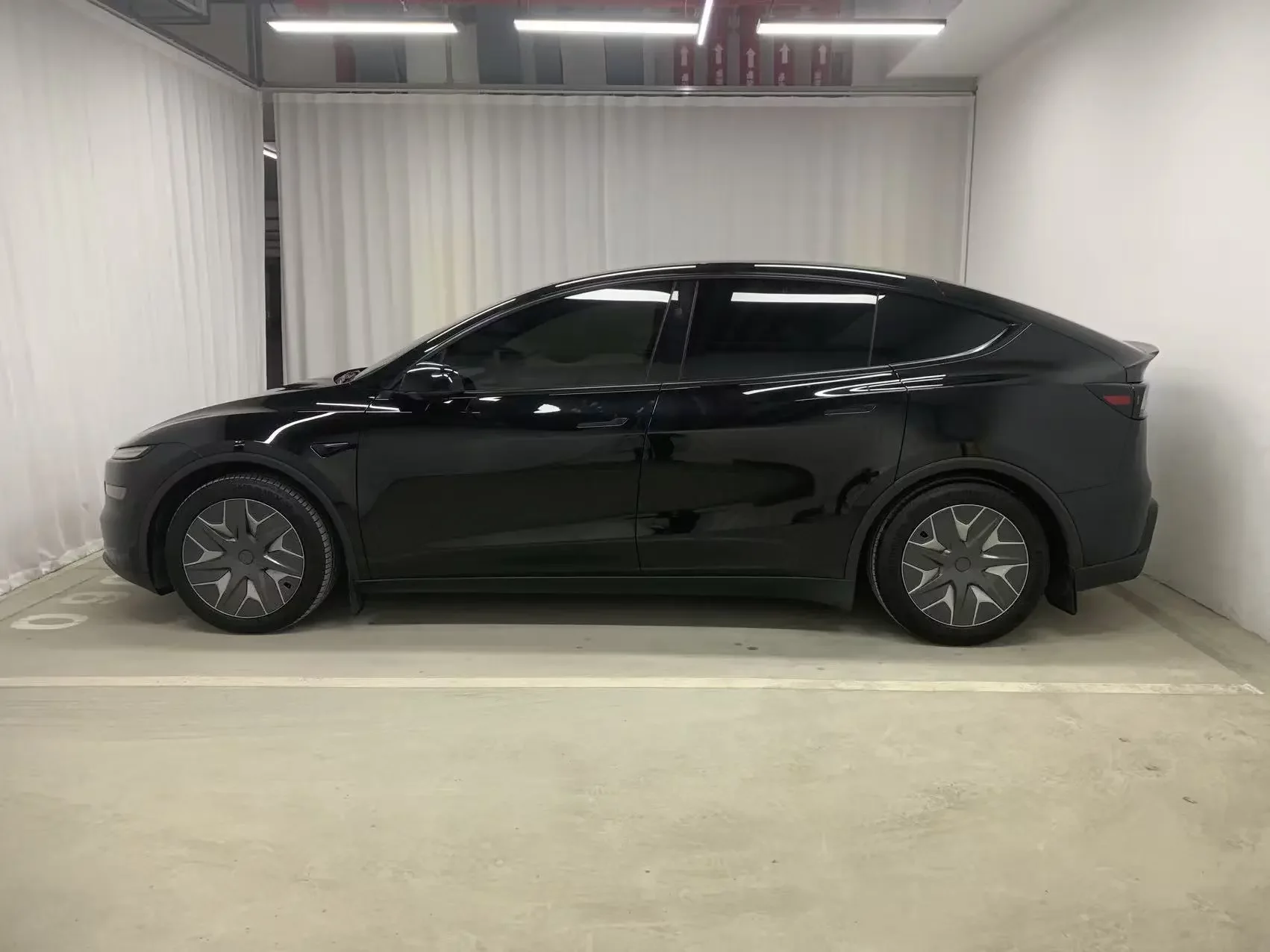 Tesla Model YL