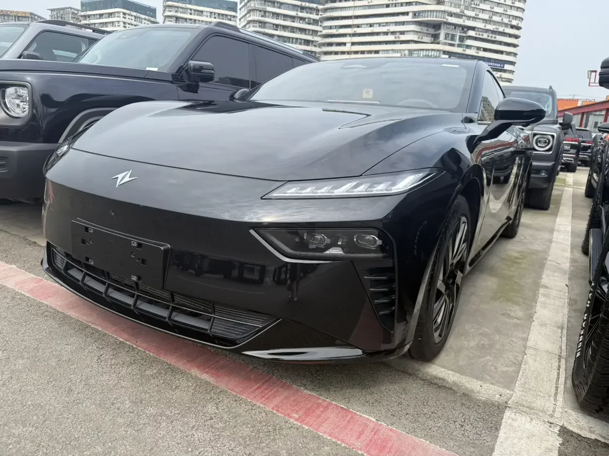 Dongfeng Yipai 007