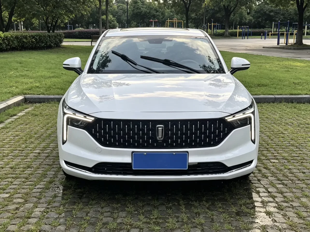 FAW Bestune B70