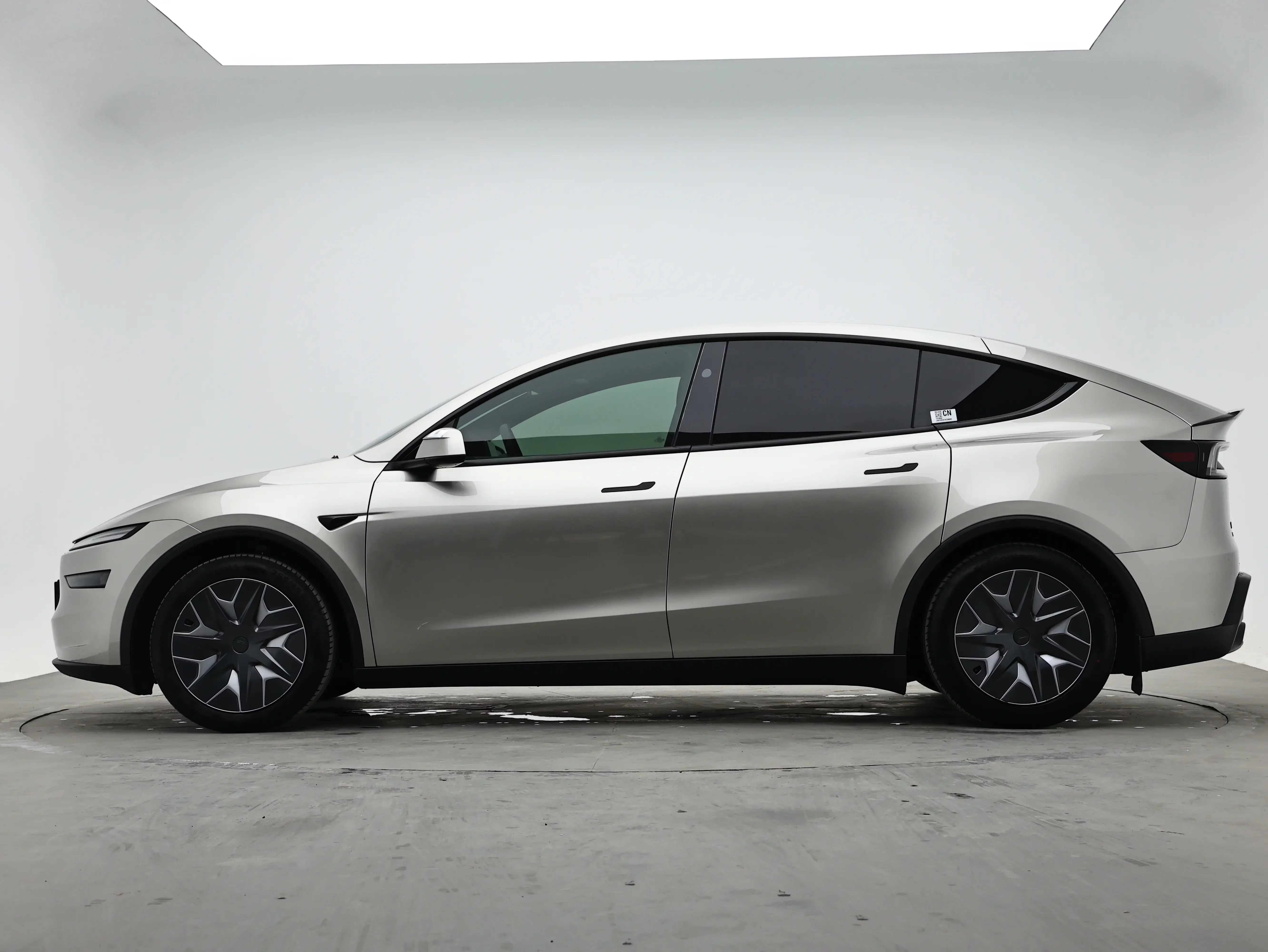 Tesla Model YL