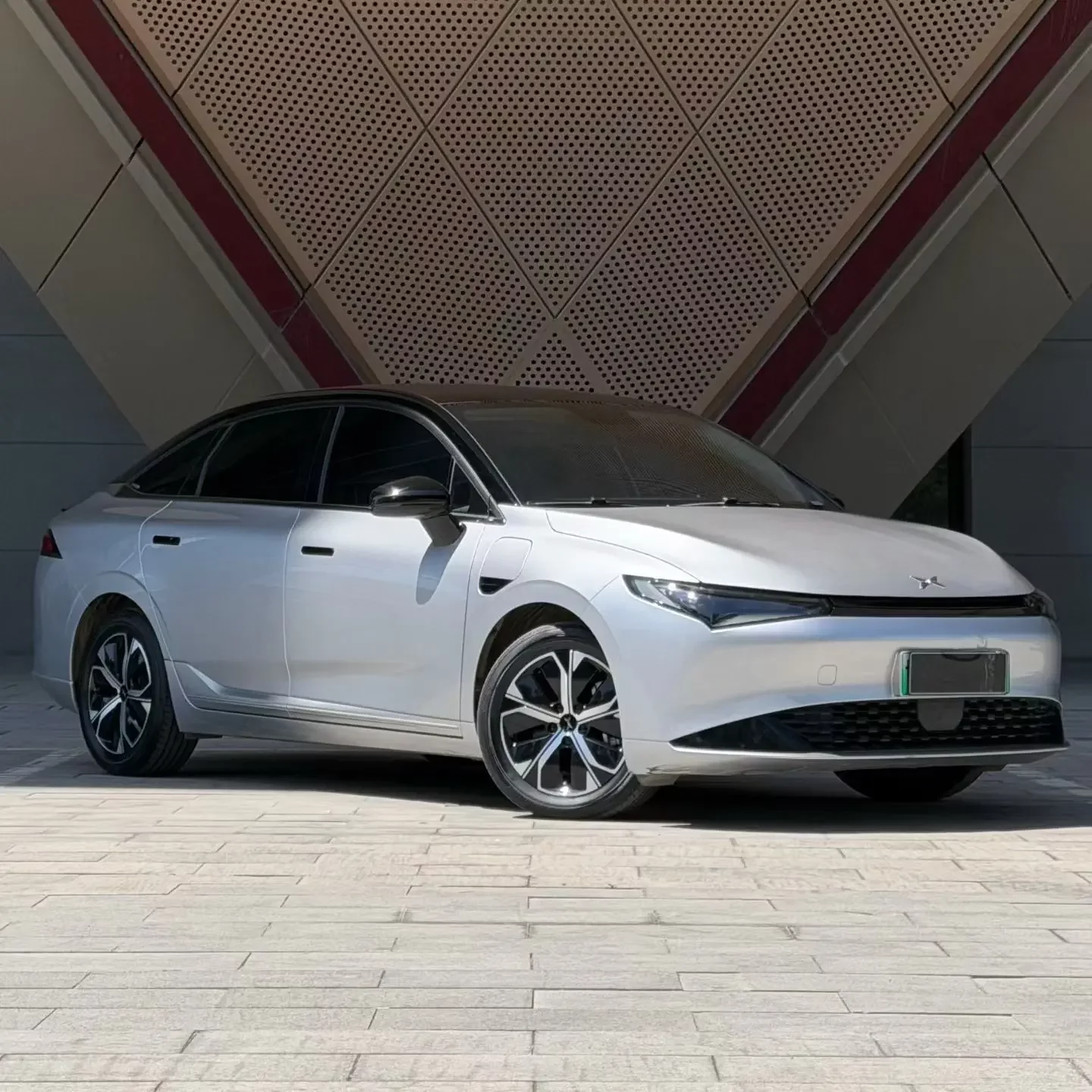 Xpeng P5