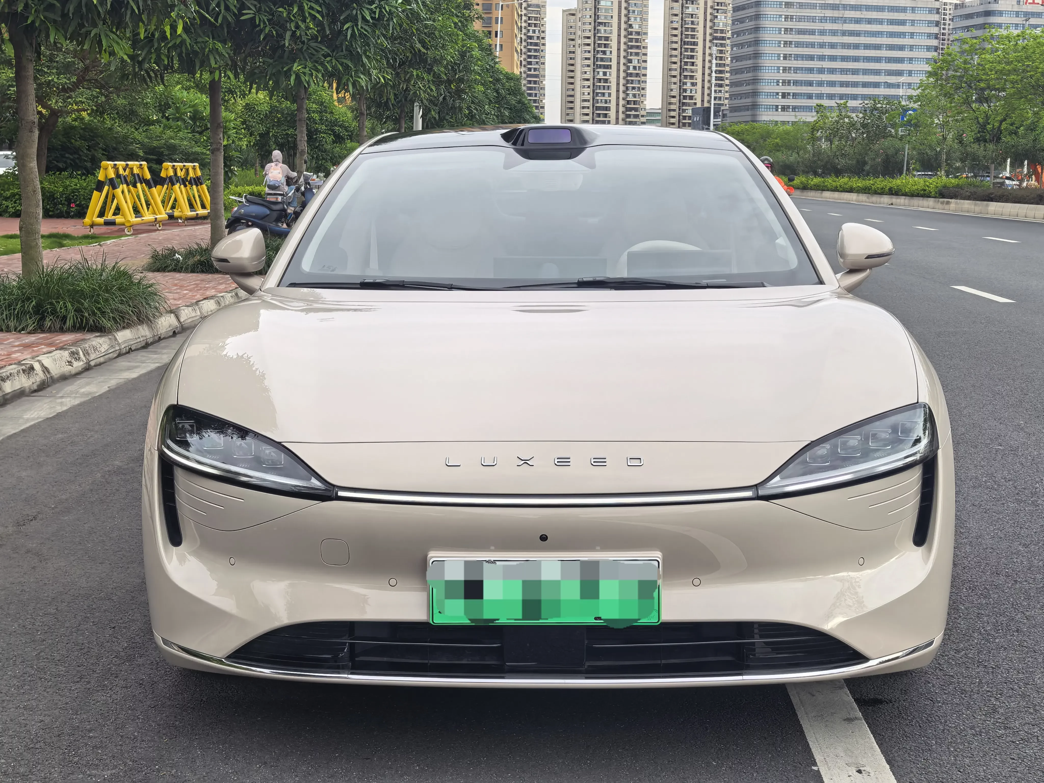 Luxeed SmartS7