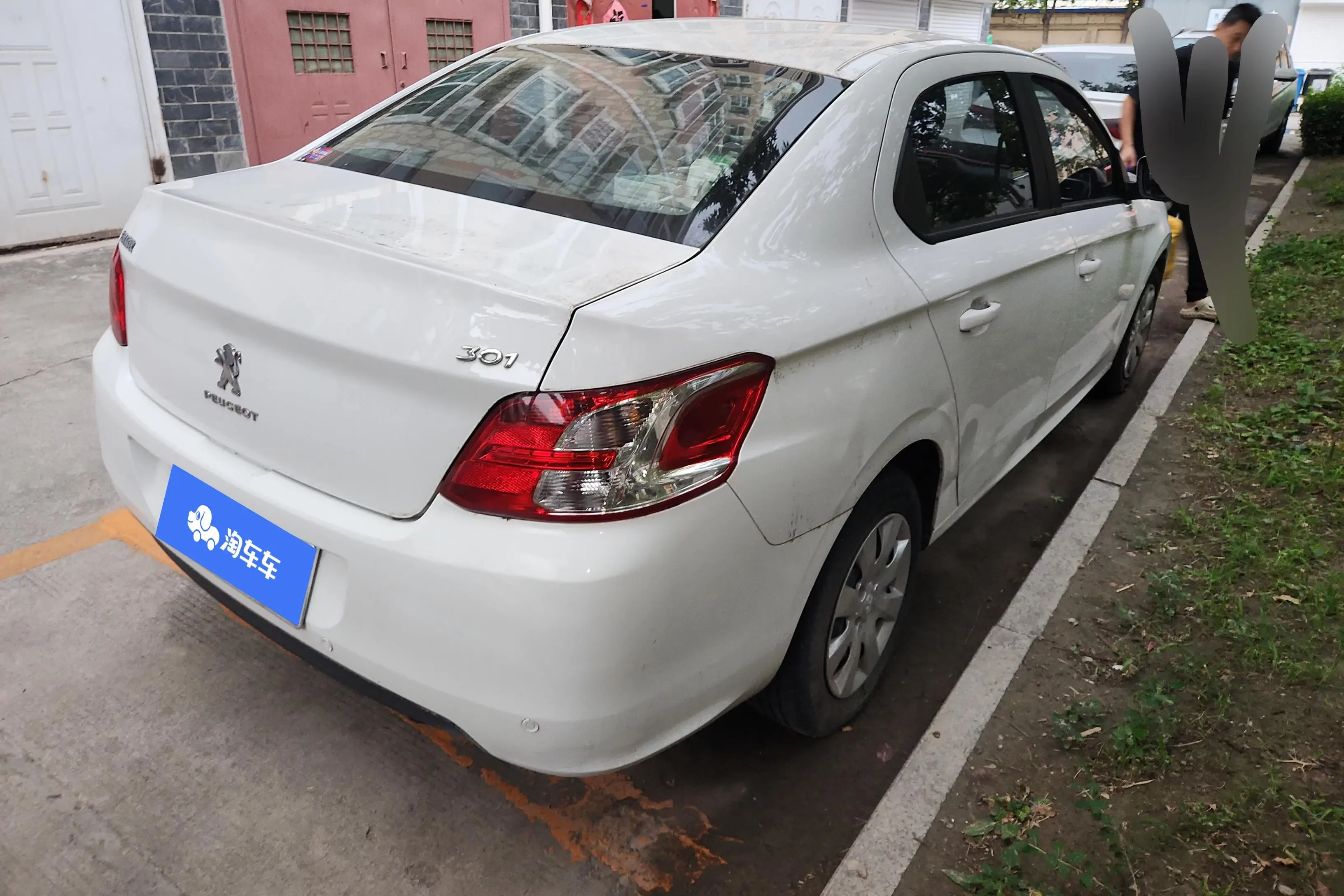 Peugeot 301