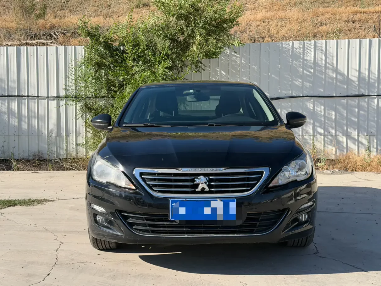 Peugeot 408