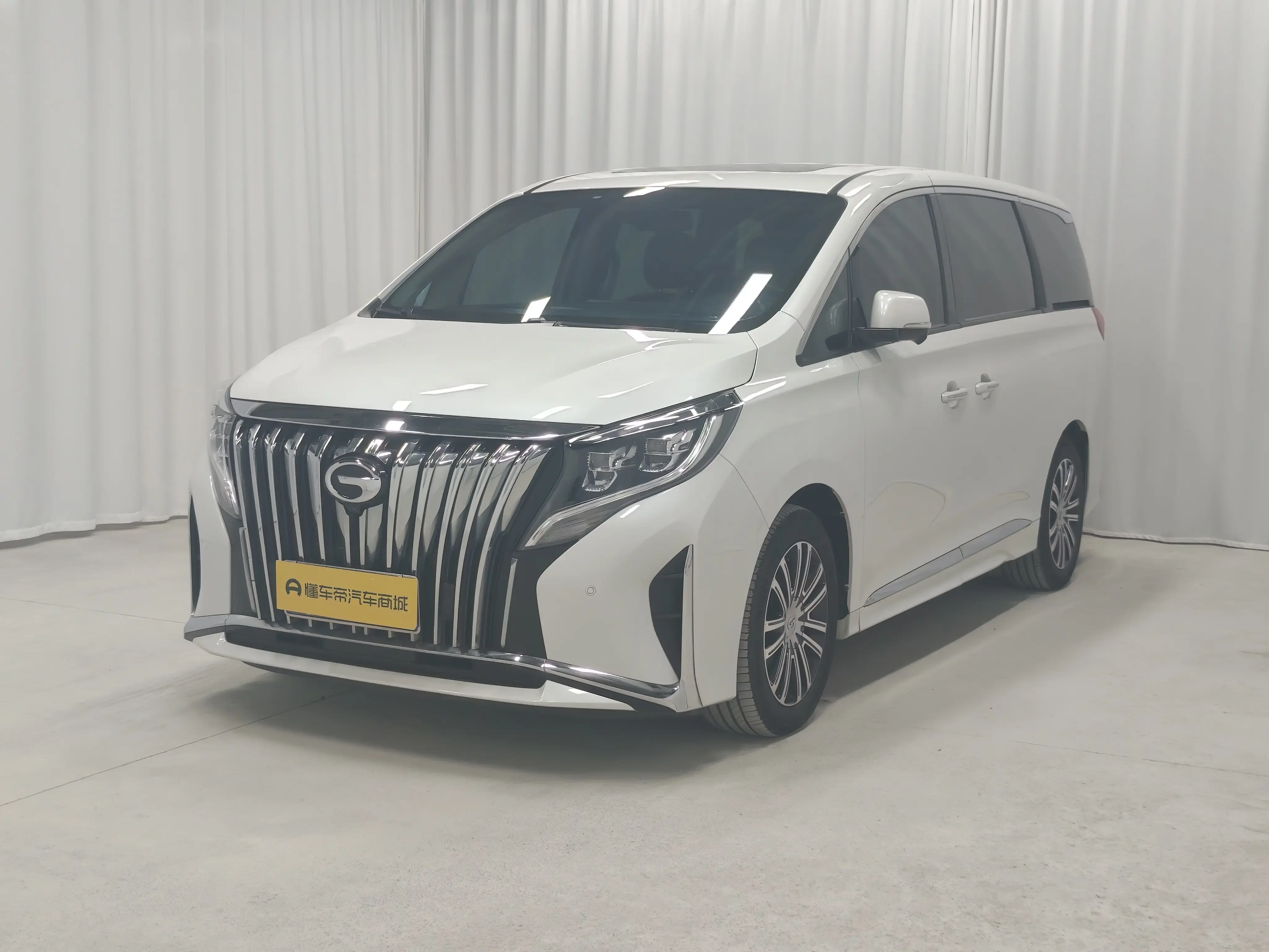 GAC Trumpchi M8