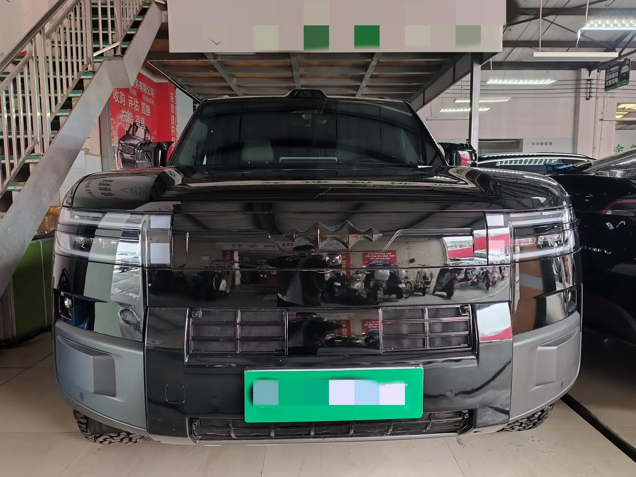 BYD Leopard Titanium 7 PHEV