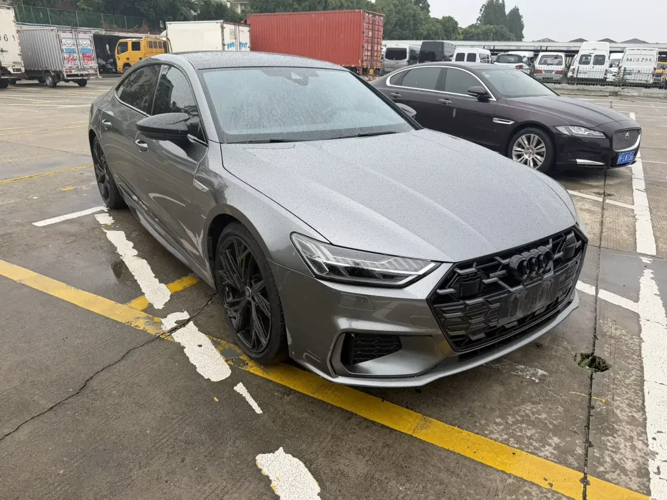 Audi A7L