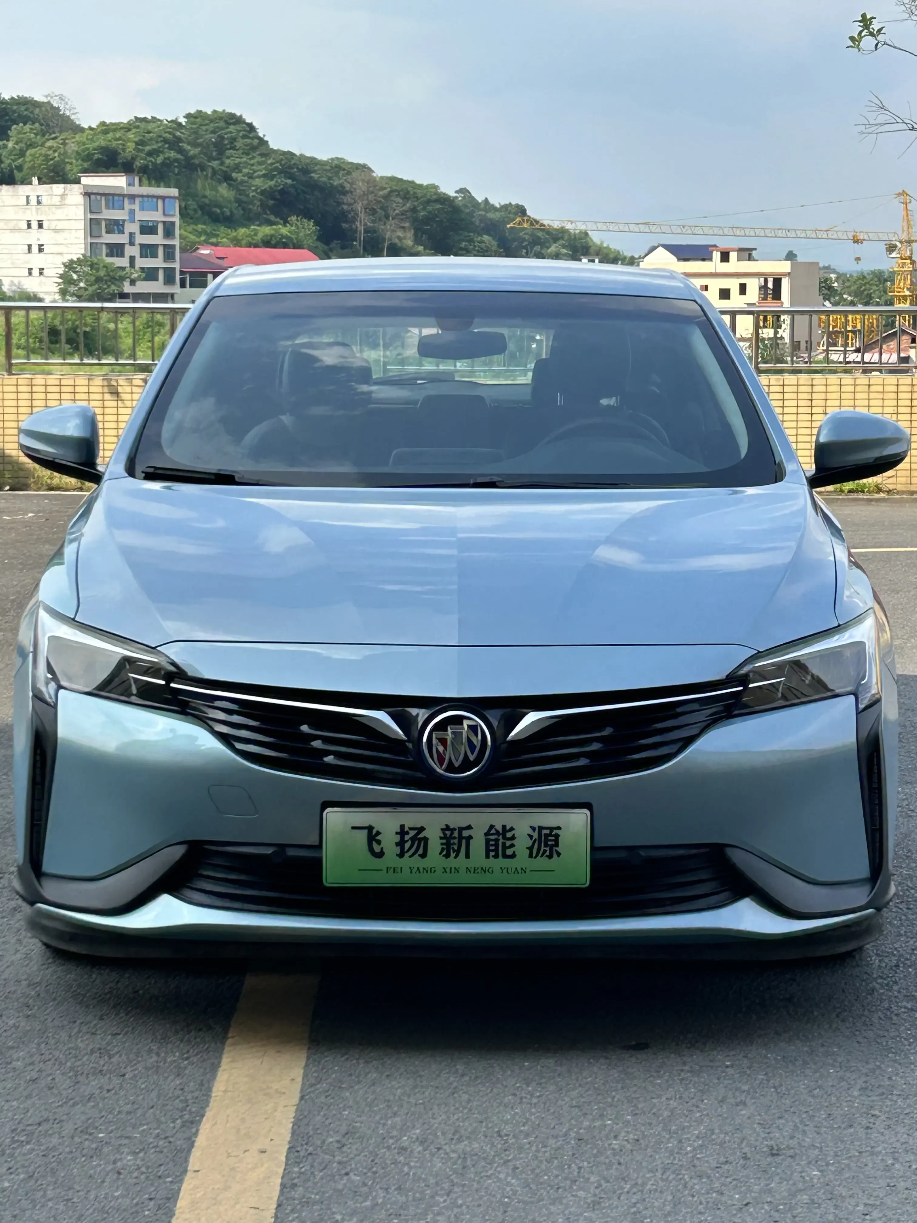Buick Weilan 6 PHEV