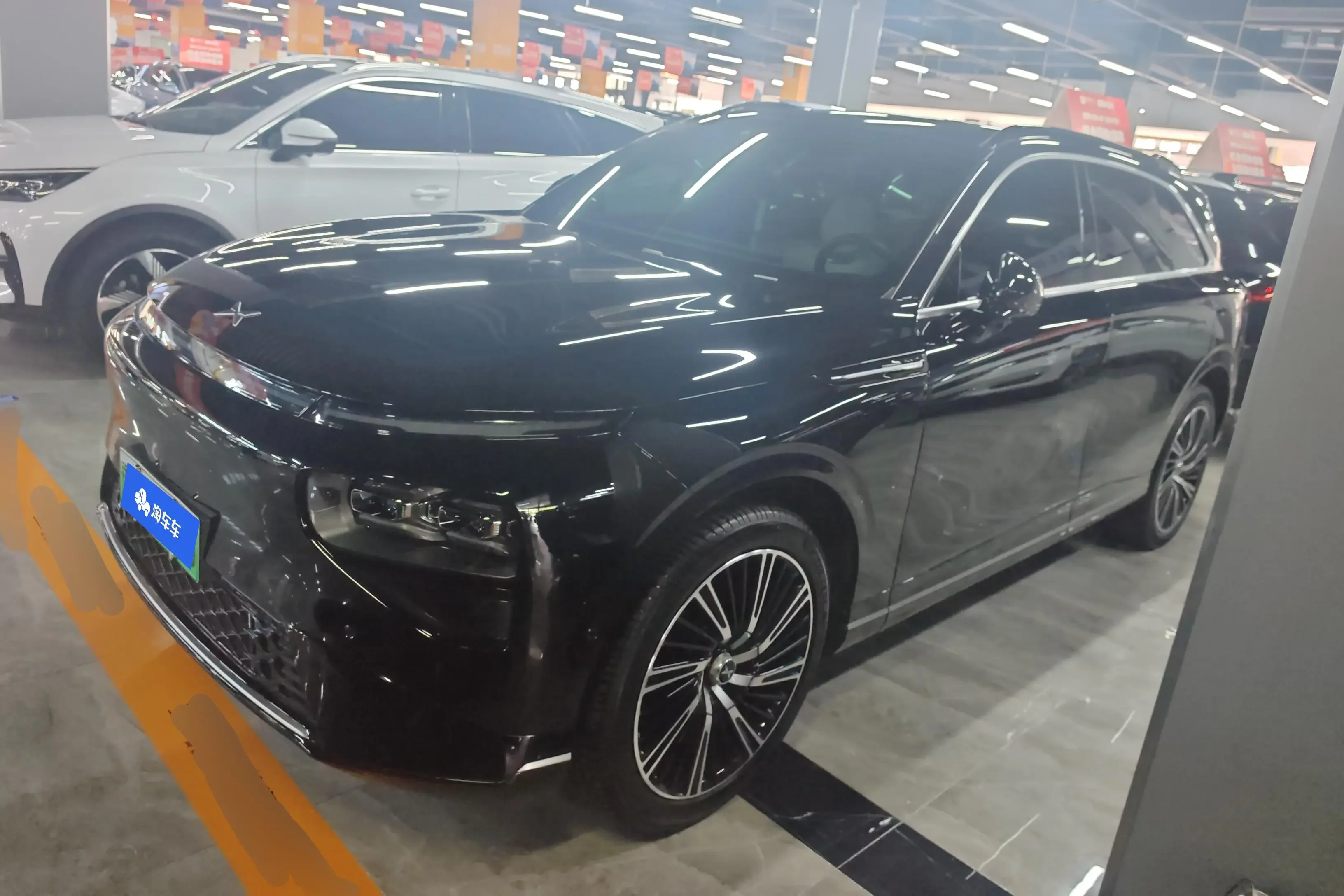 Xpeng G9