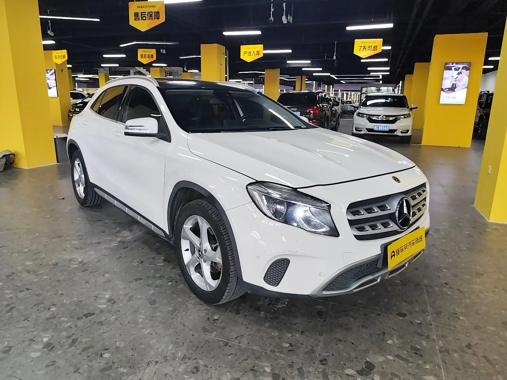 Mercedes-Benz GLA