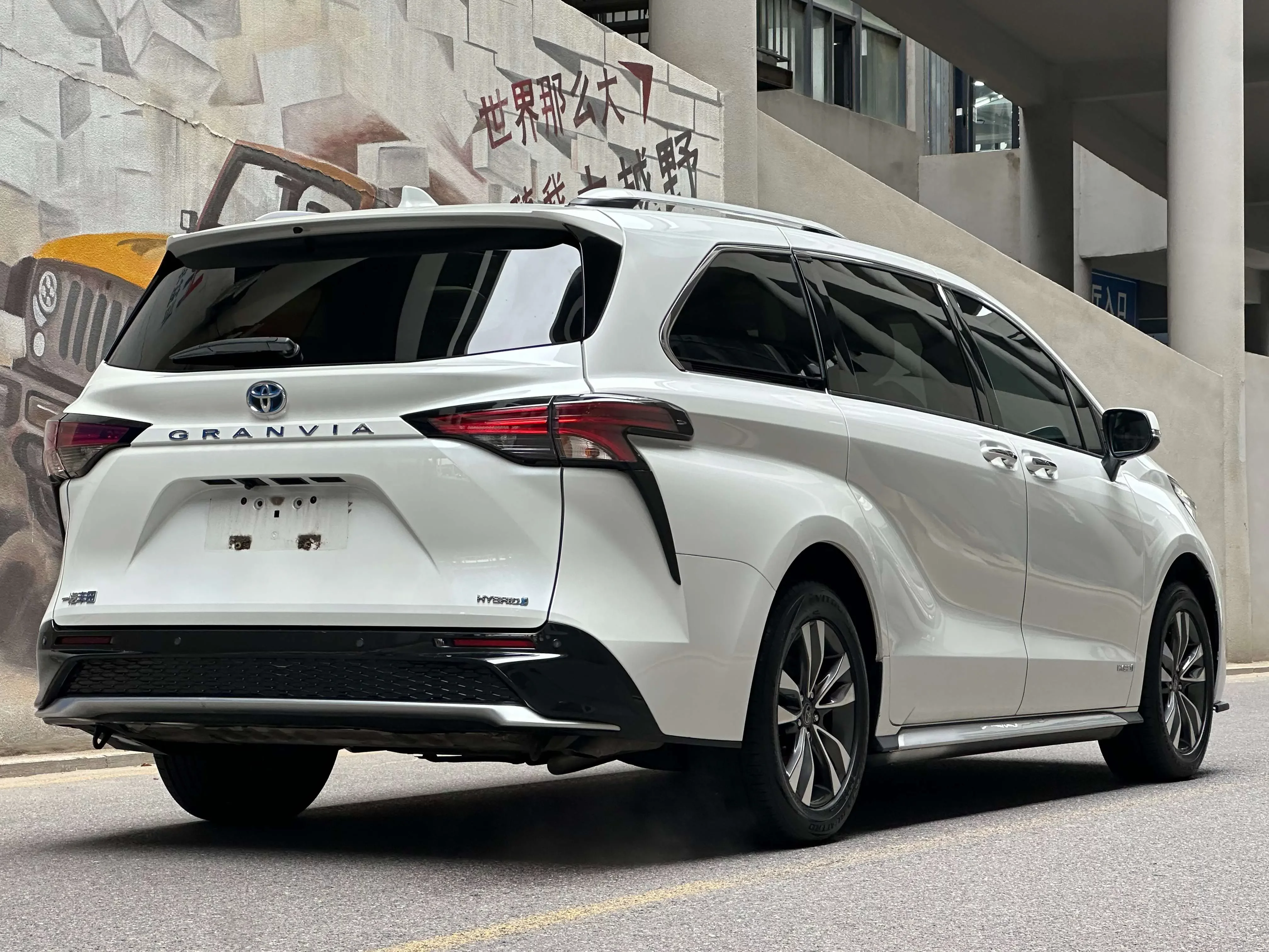 Toyota Granvia