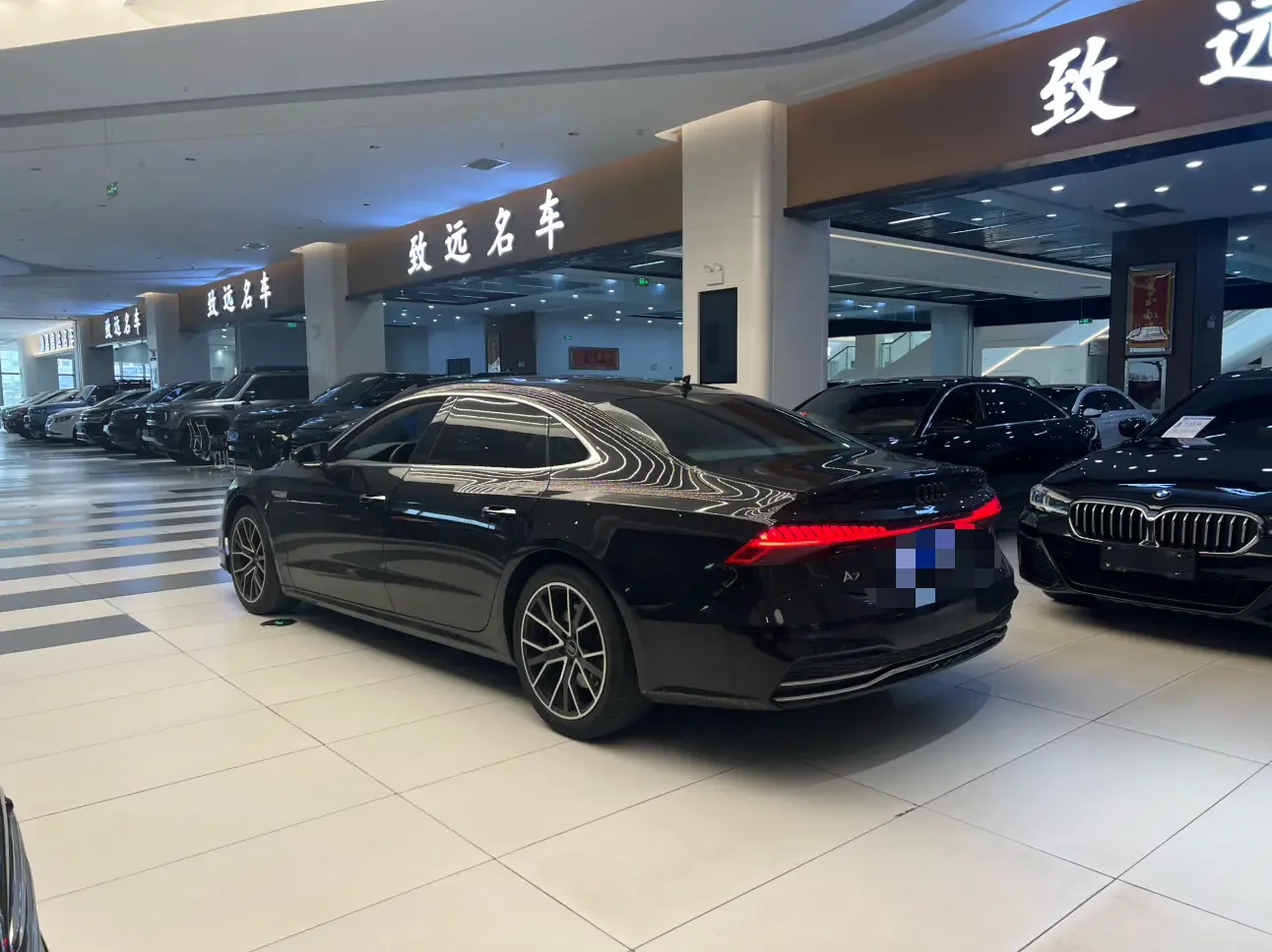 Audi A7L