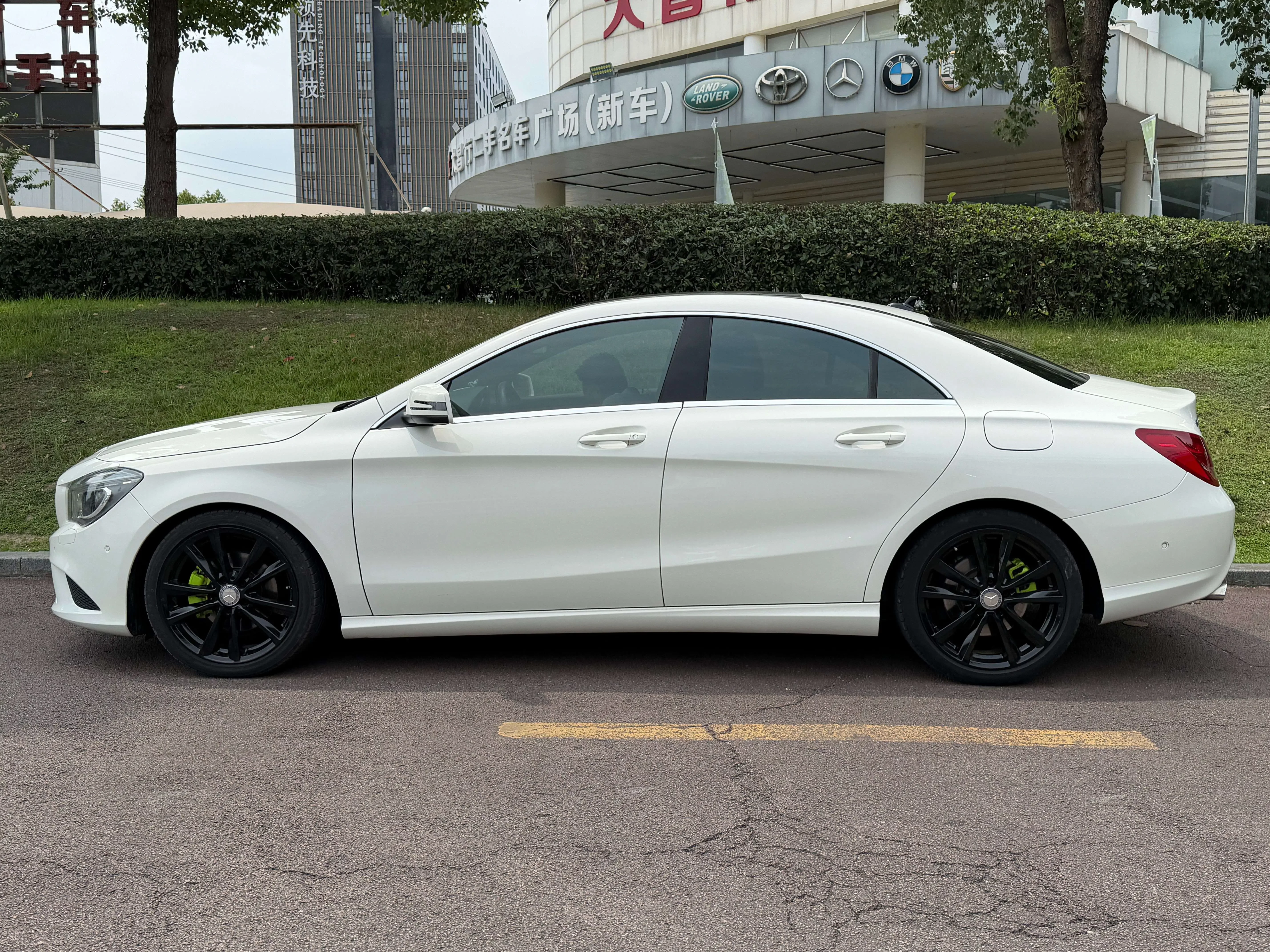 Mercedes-Benz CLA (Imported)