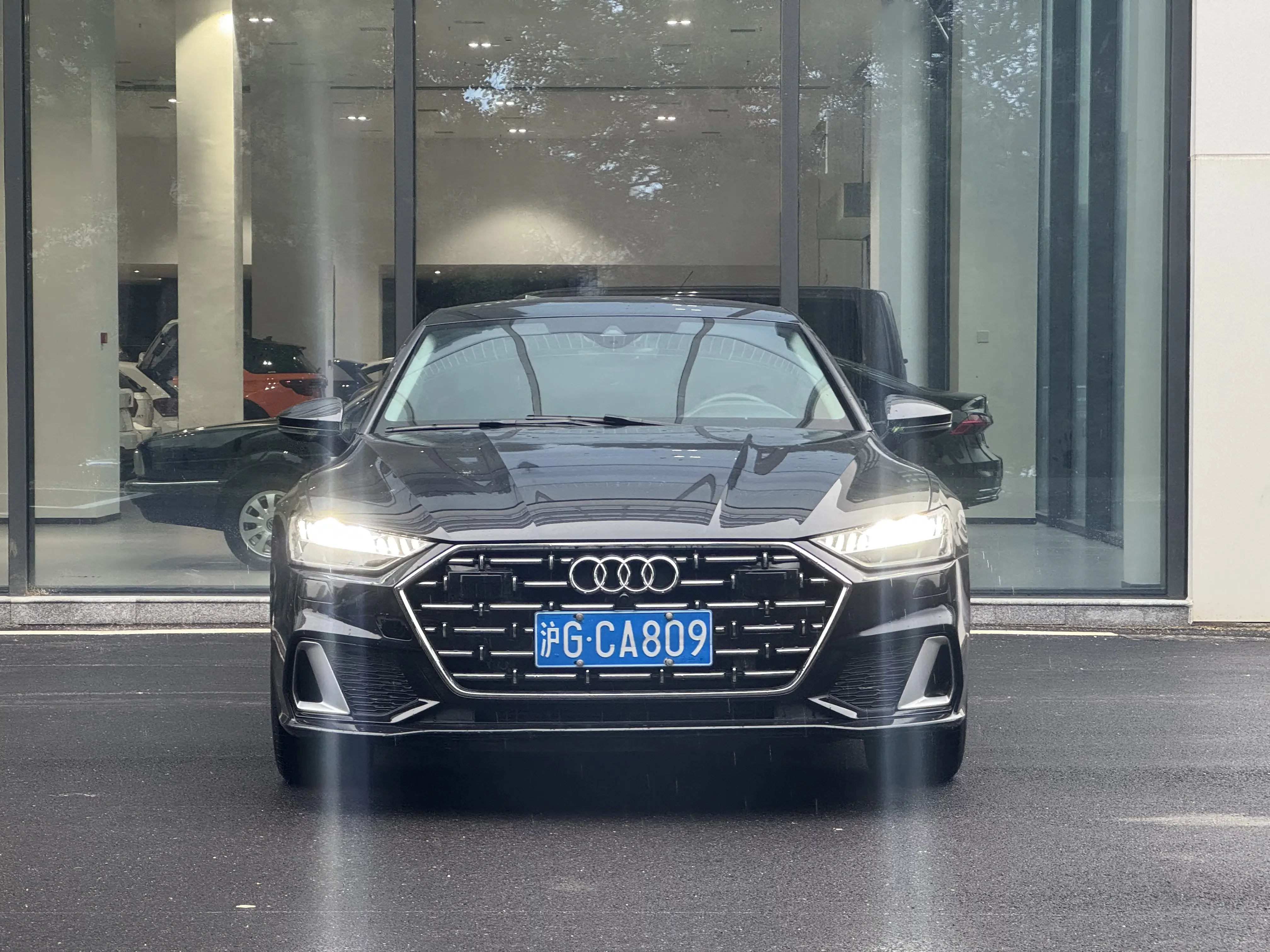 Audi A7L