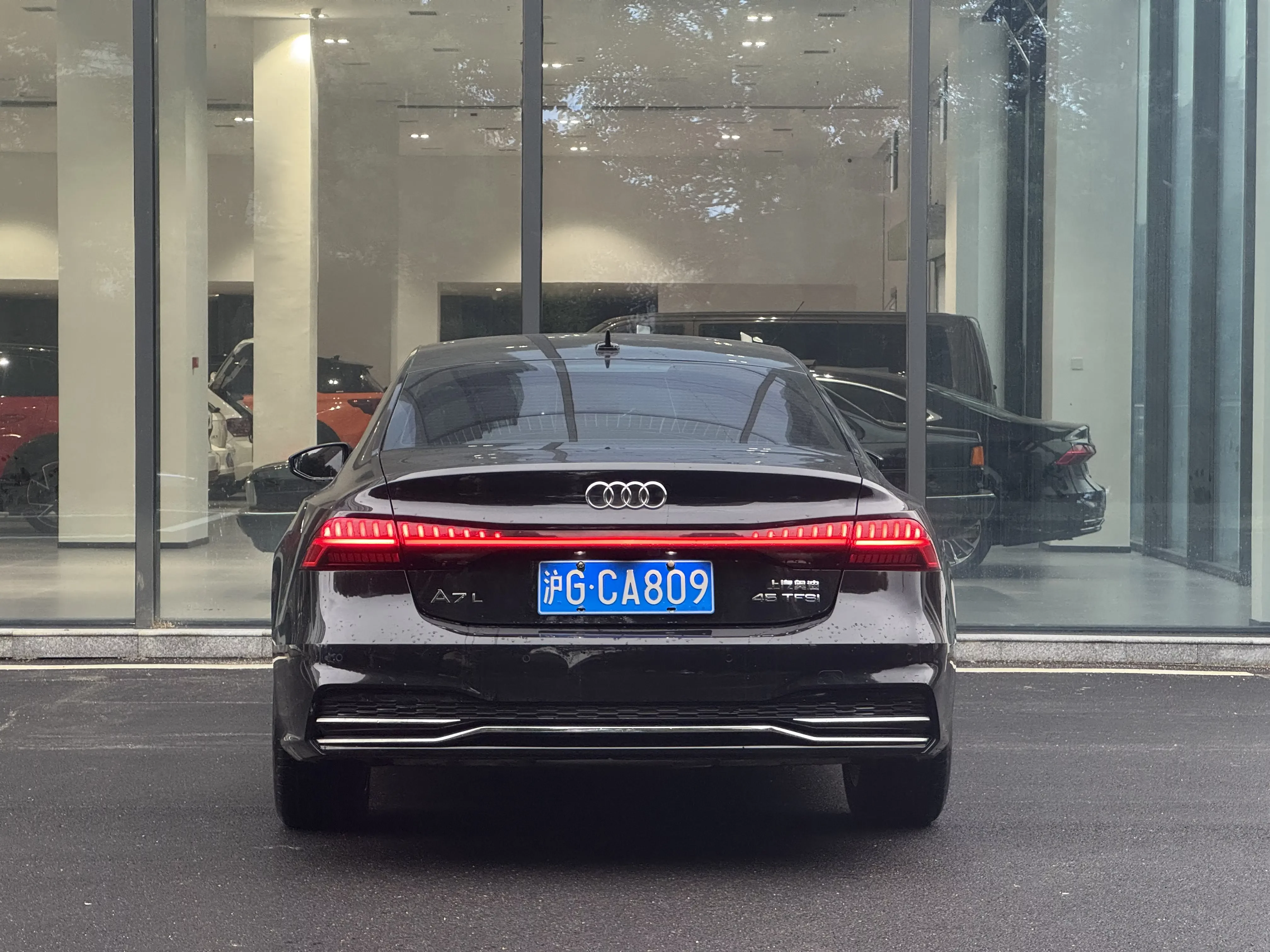 Audi A7L