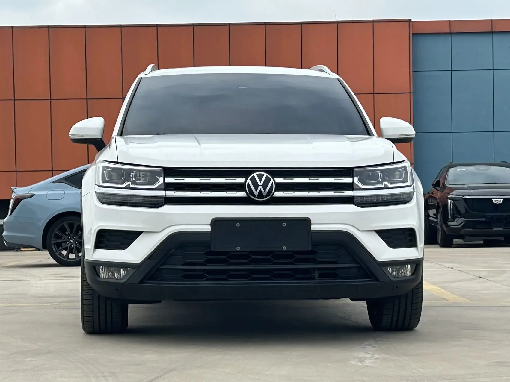 Volkswagen Tharu