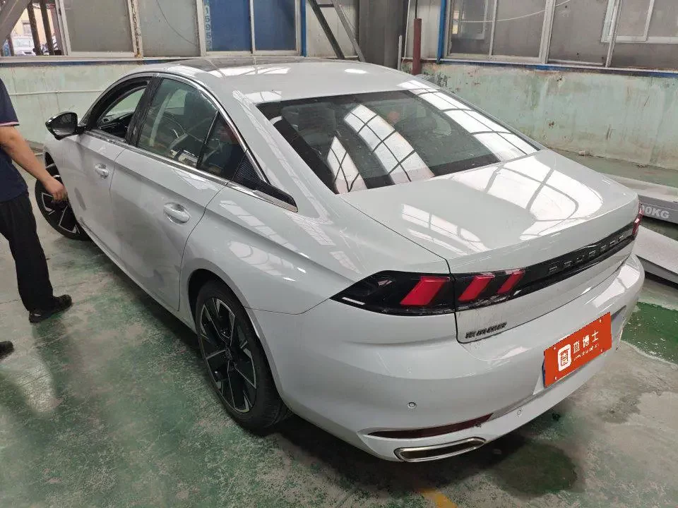 Peugeot 508L