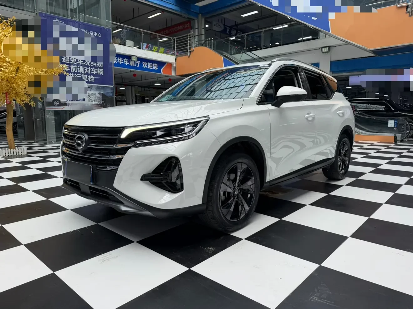 GAC Trumpchi GS4