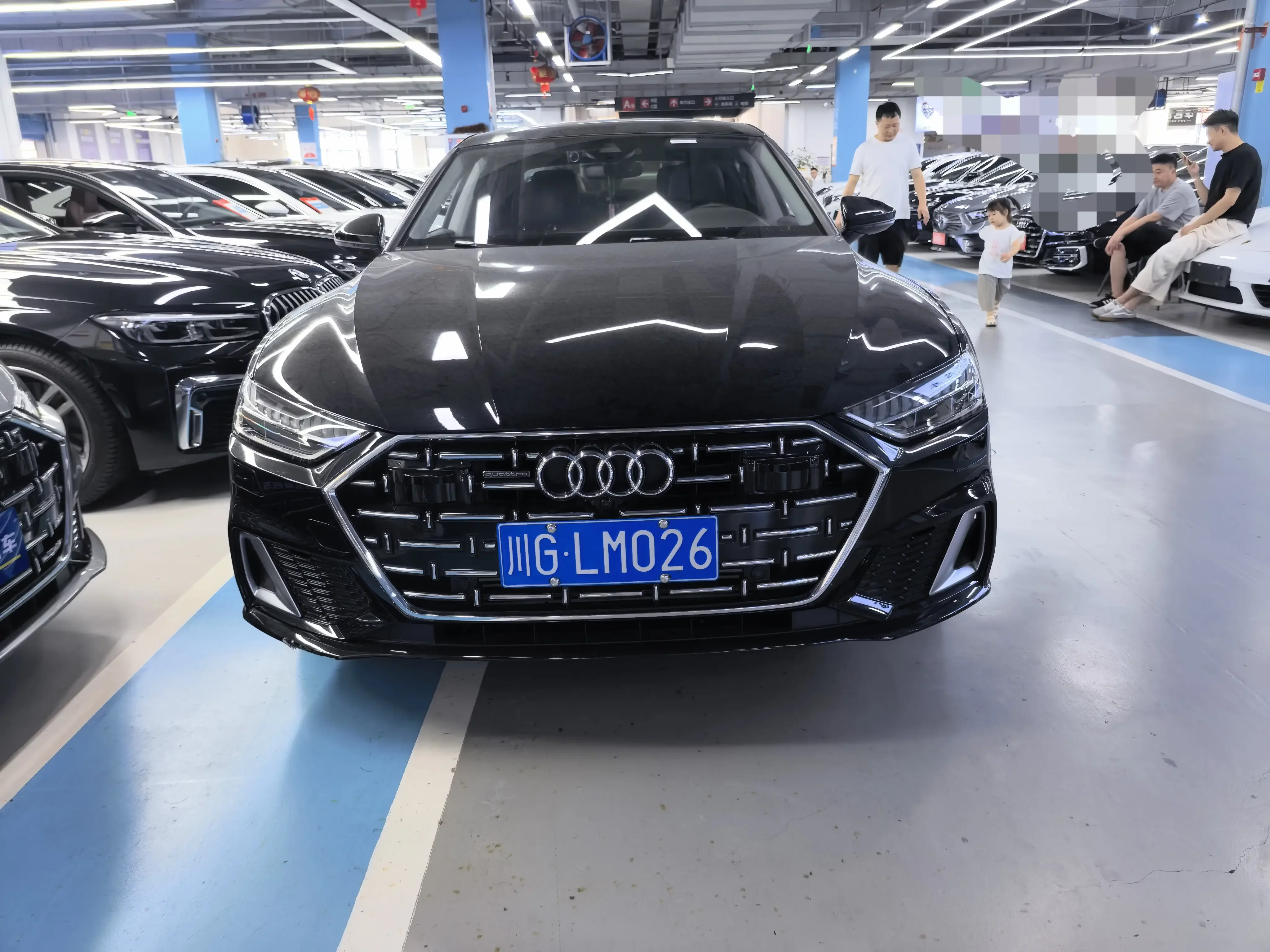 Audi A7L