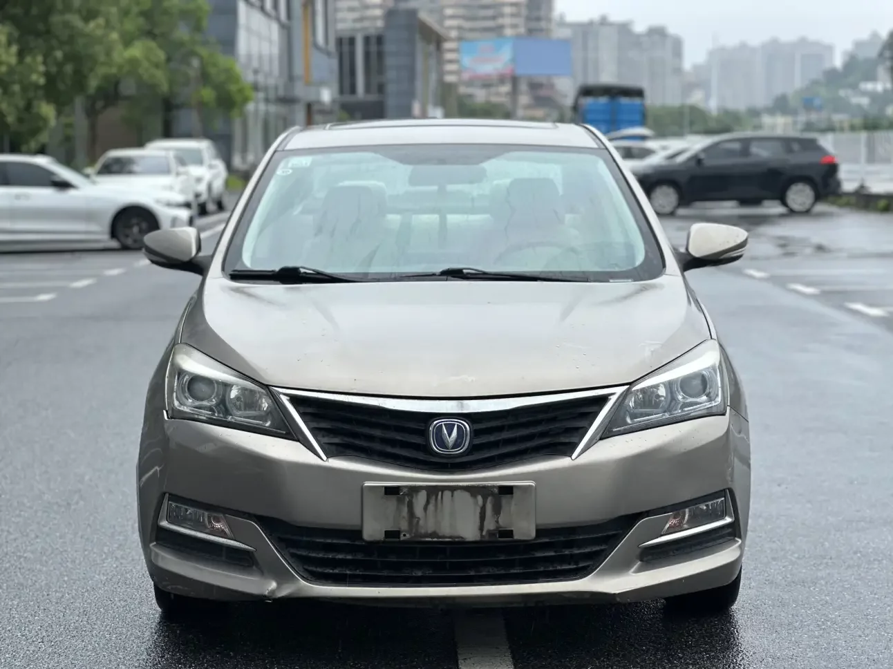 Changan Yuexiang V7