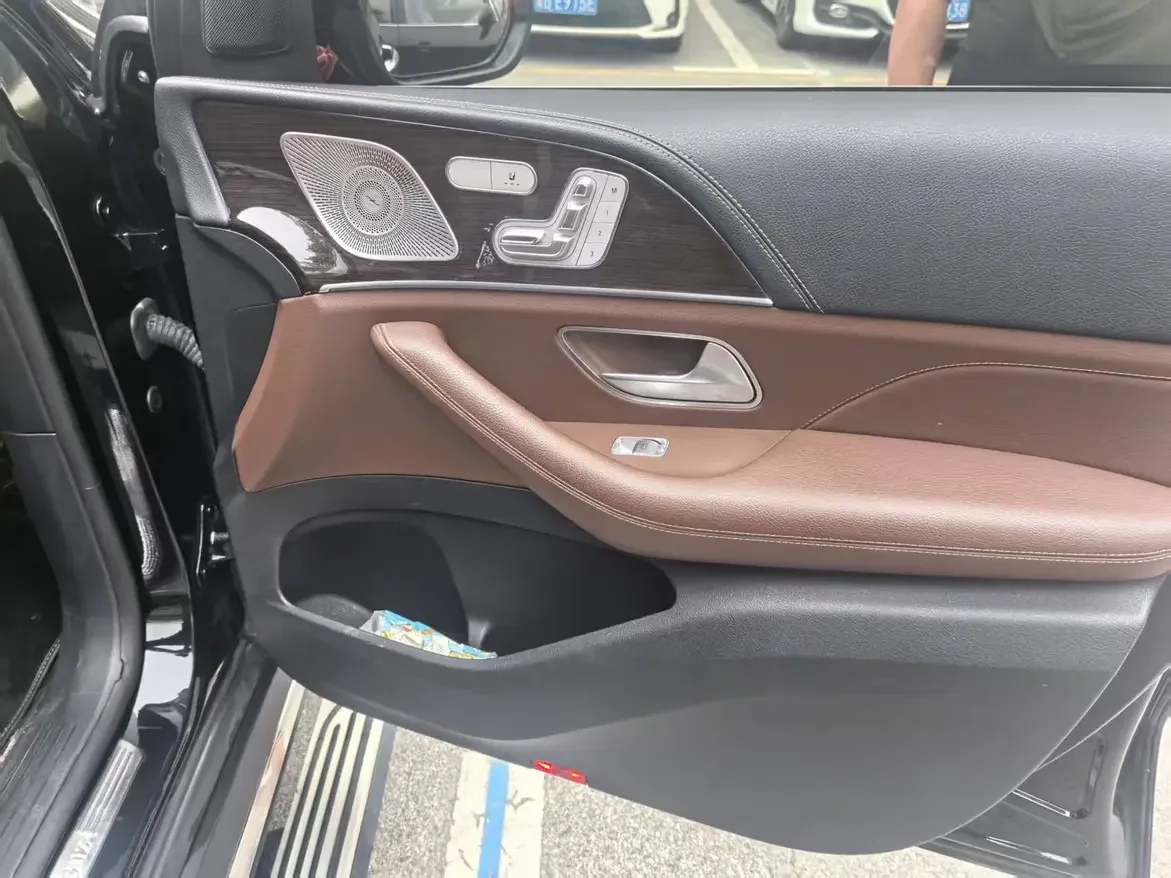 Mercedes-Benz GLE (Imported)