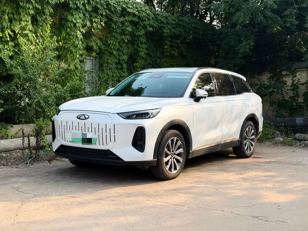 Chery Fengyun T9