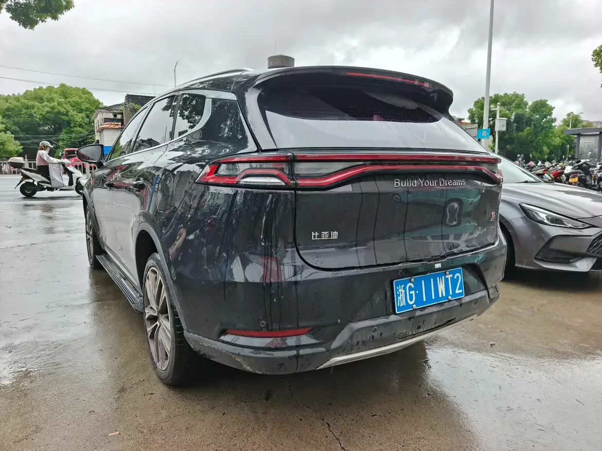 BYD Tang