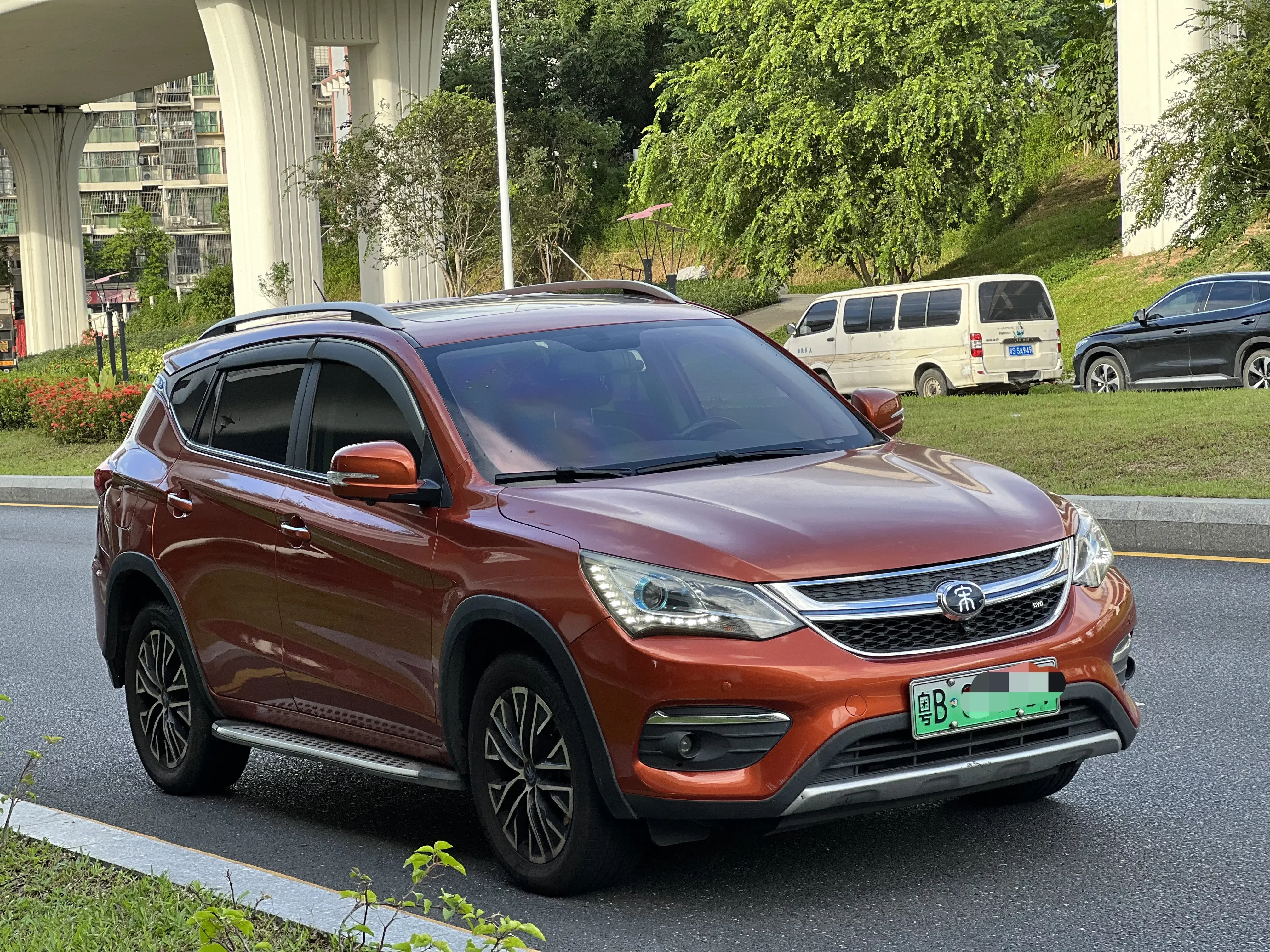 BYD Song DM