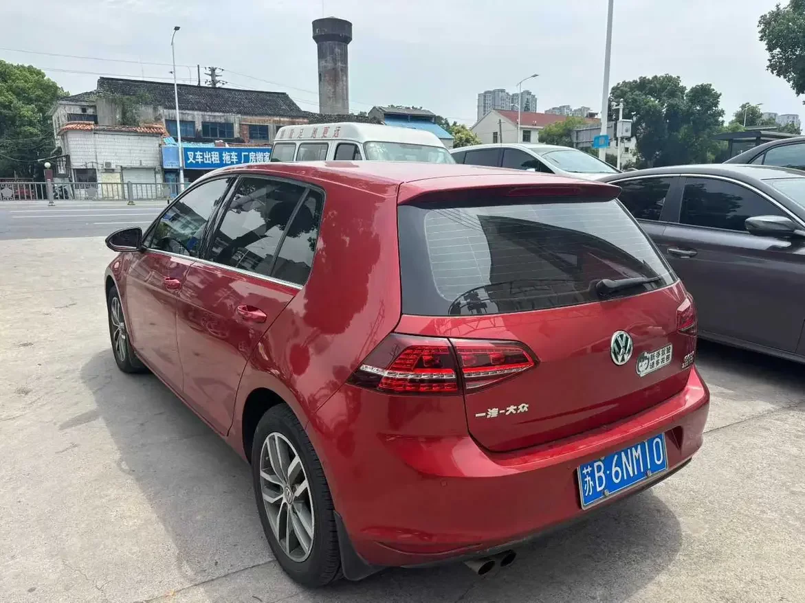 Volkswagen golf