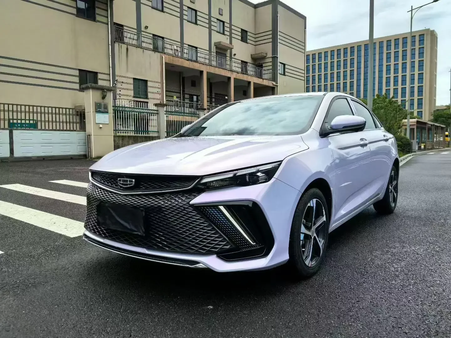 Geely Emgrand L