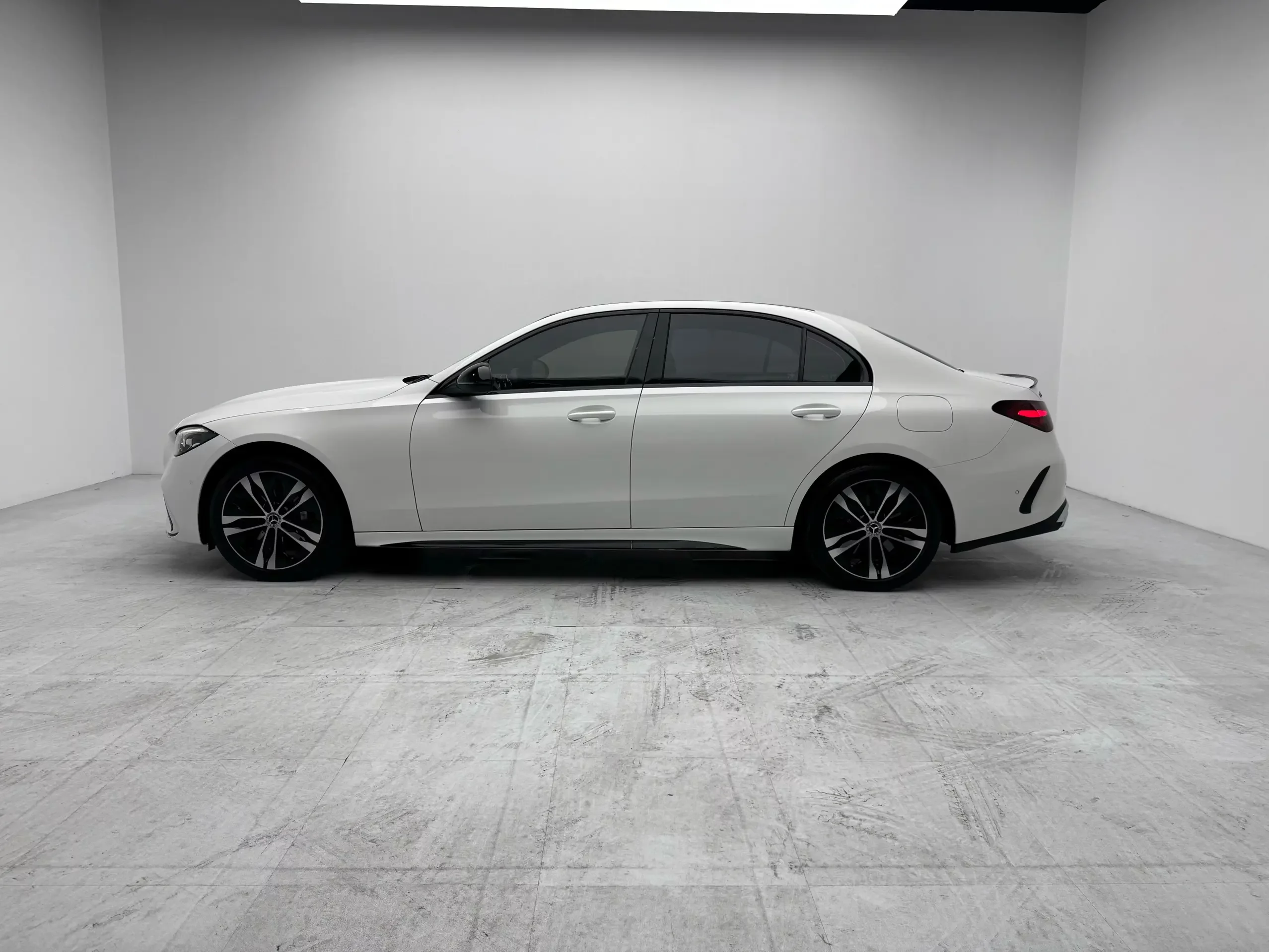 Mercedes-Benz C-Class PHEV