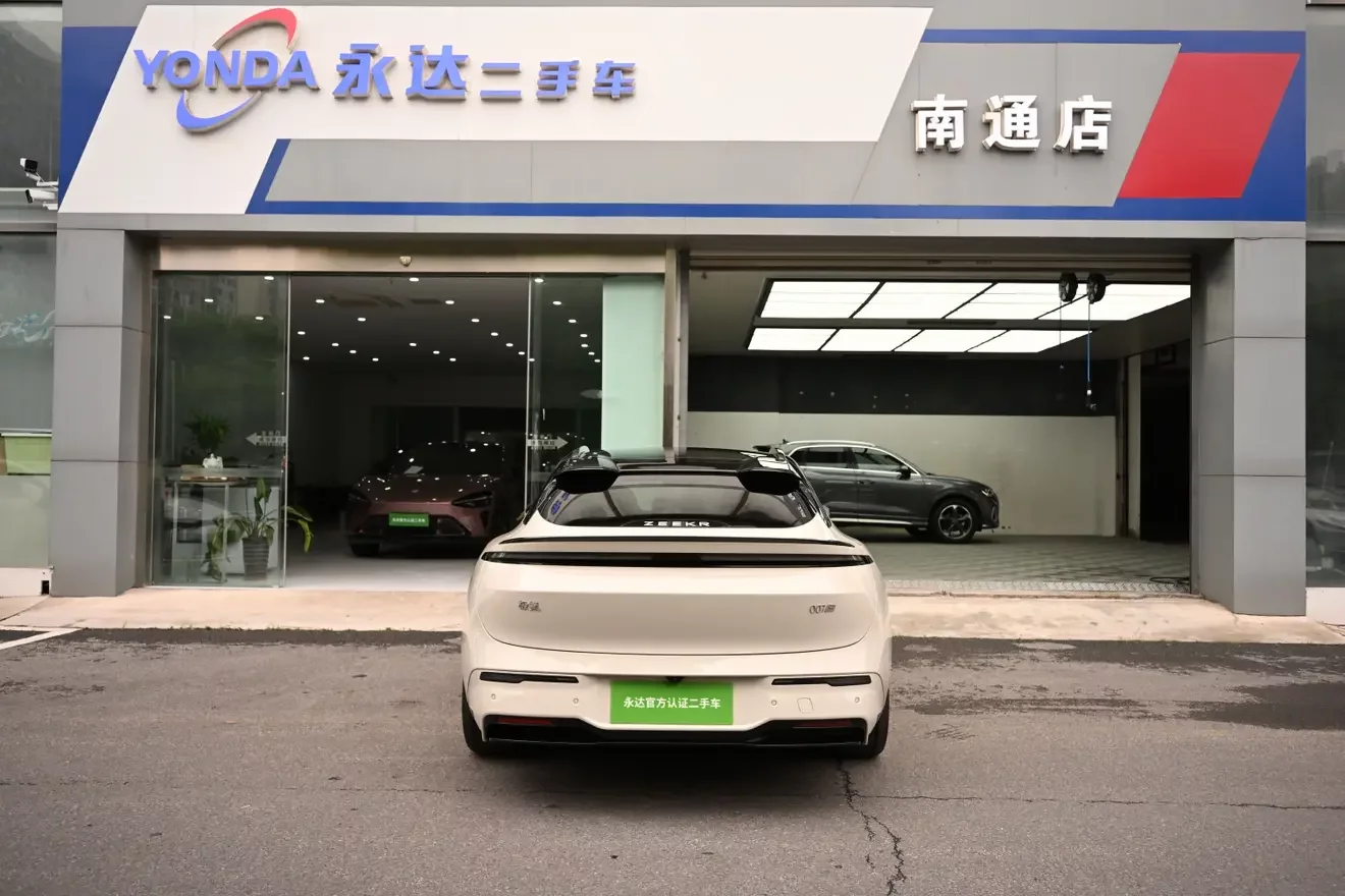 ZEEKR 007GT