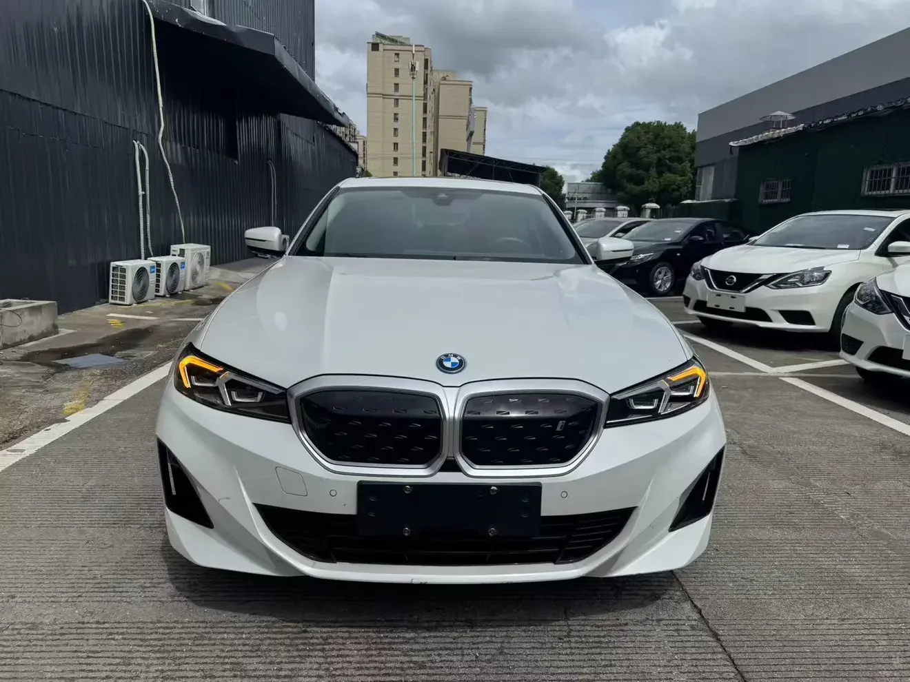 BMW i3