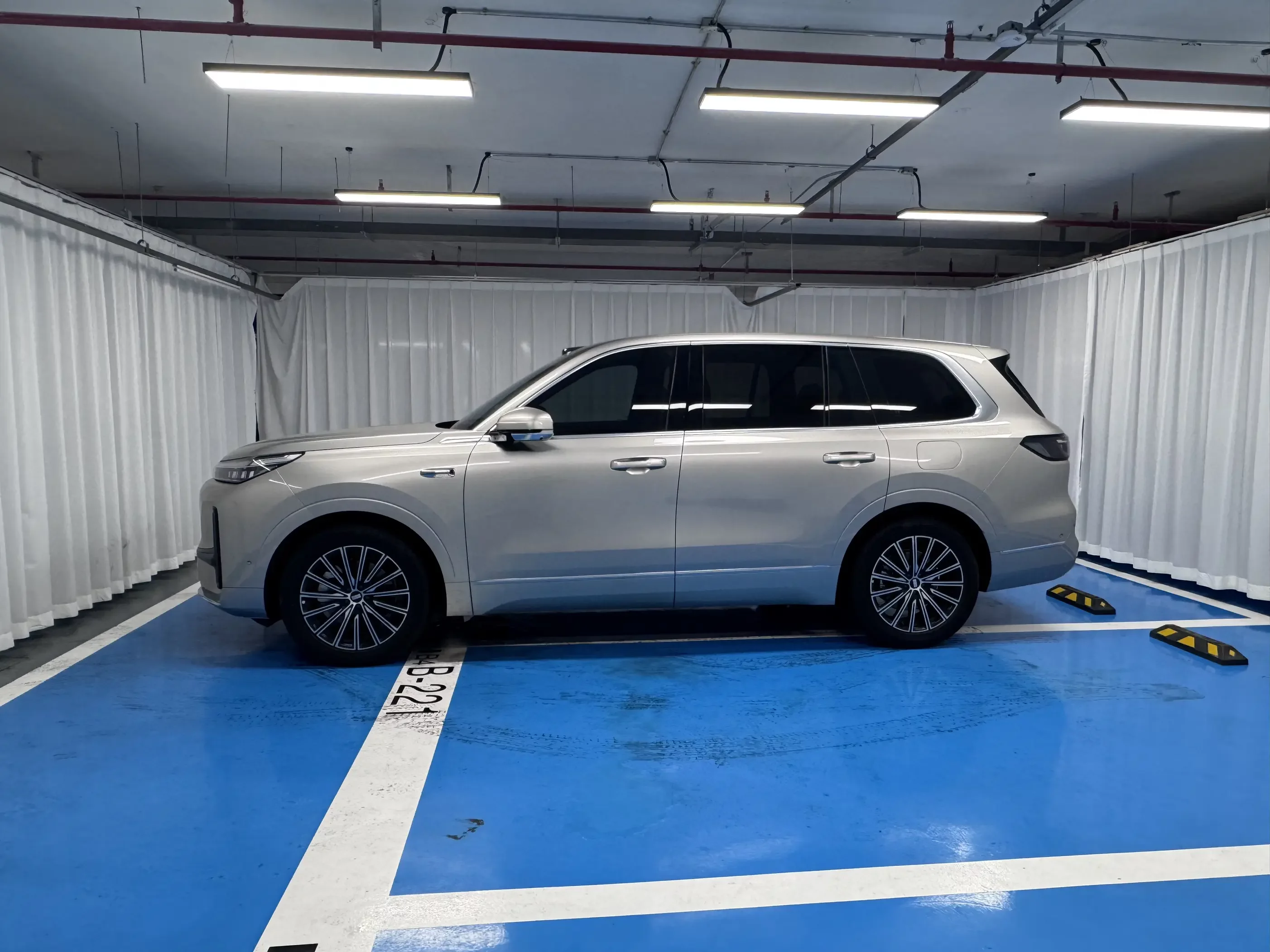Geely Galaxy M9