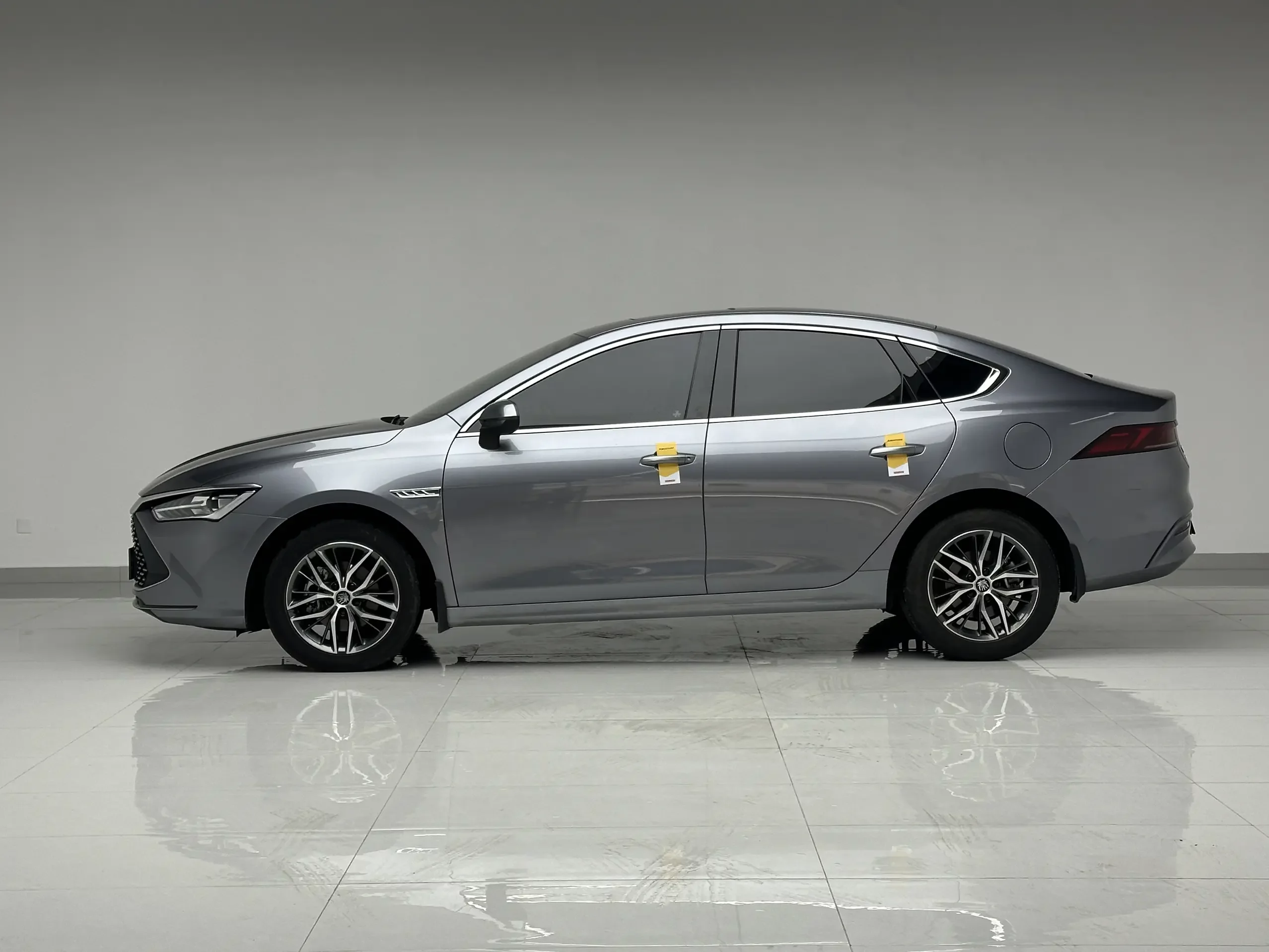 BYD Qin PLUS DM