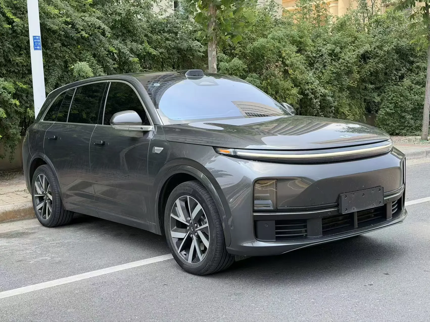Lixiang L7